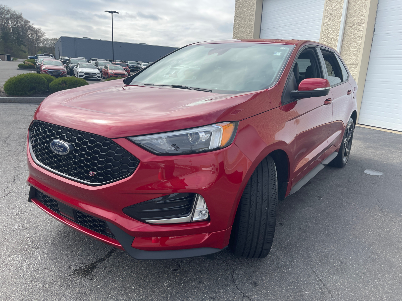 2024 Ford Edge ST 4