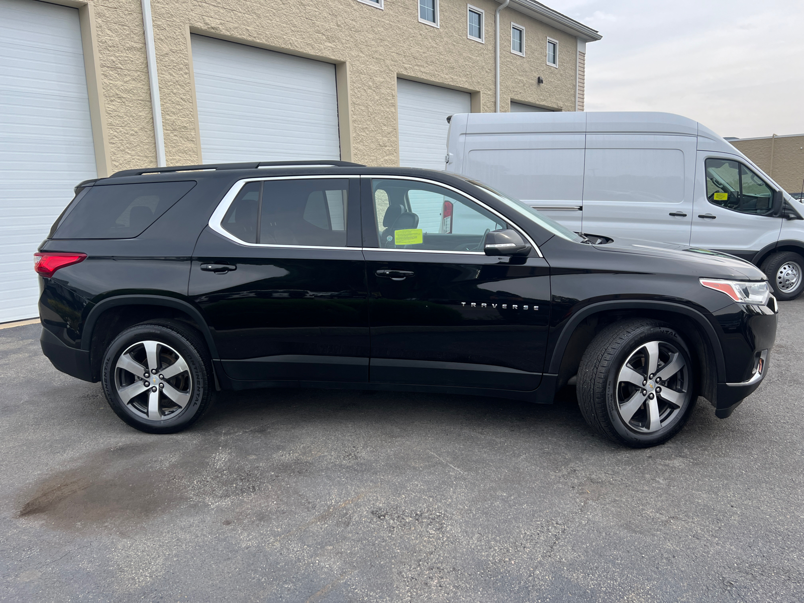 2021 Chevrolet Traverse LT Leather 11