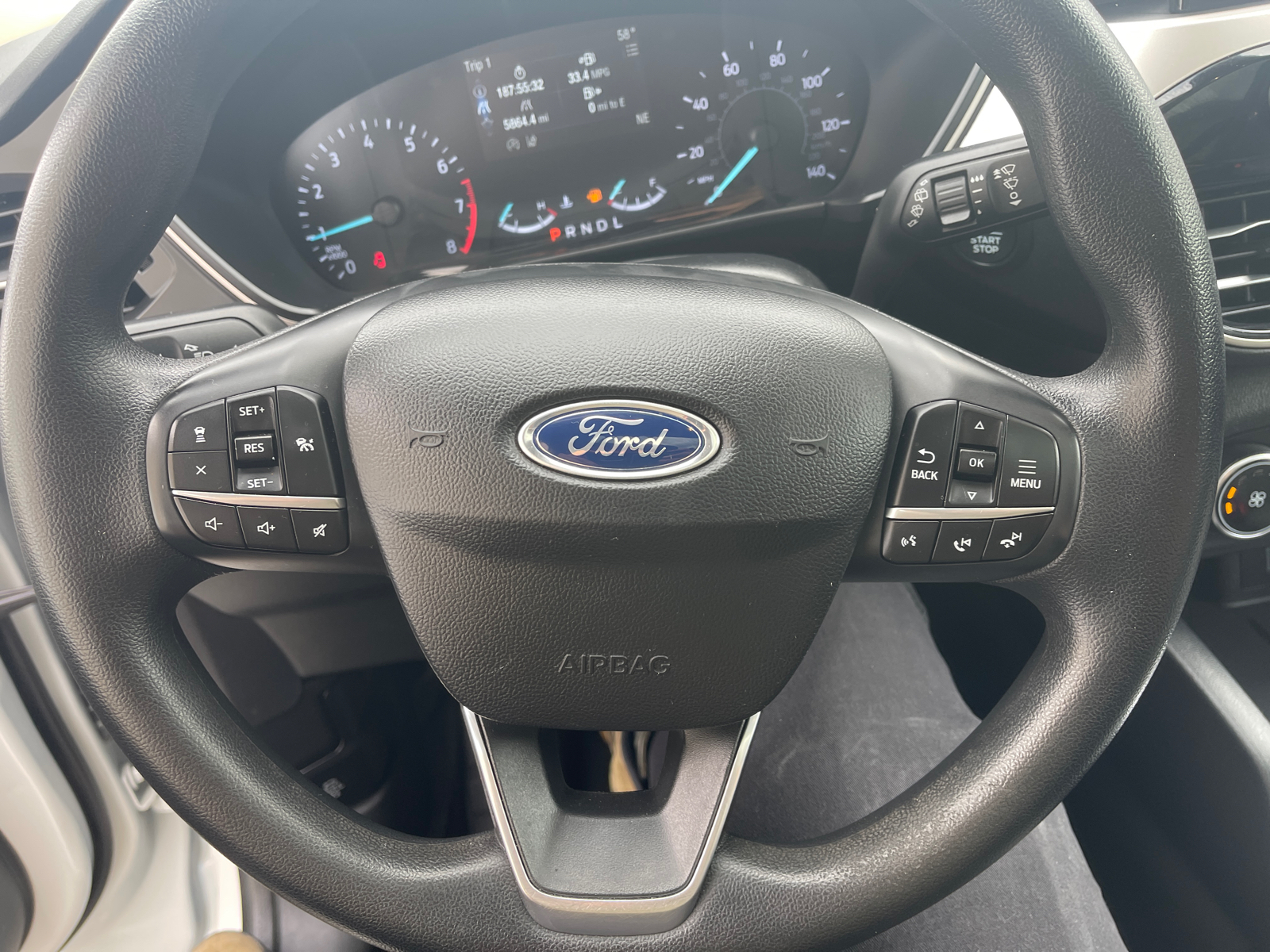 2020 Ford Escape SE 25