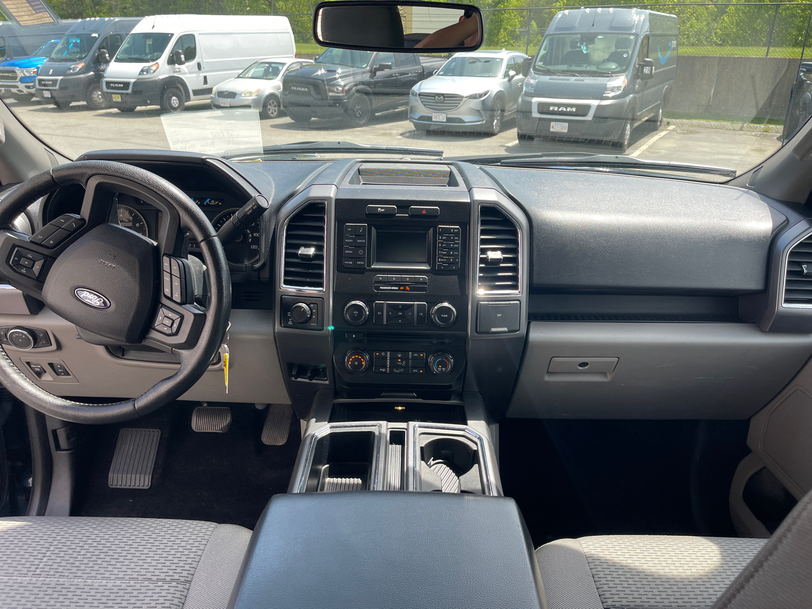 2015 Ford F-150  18
