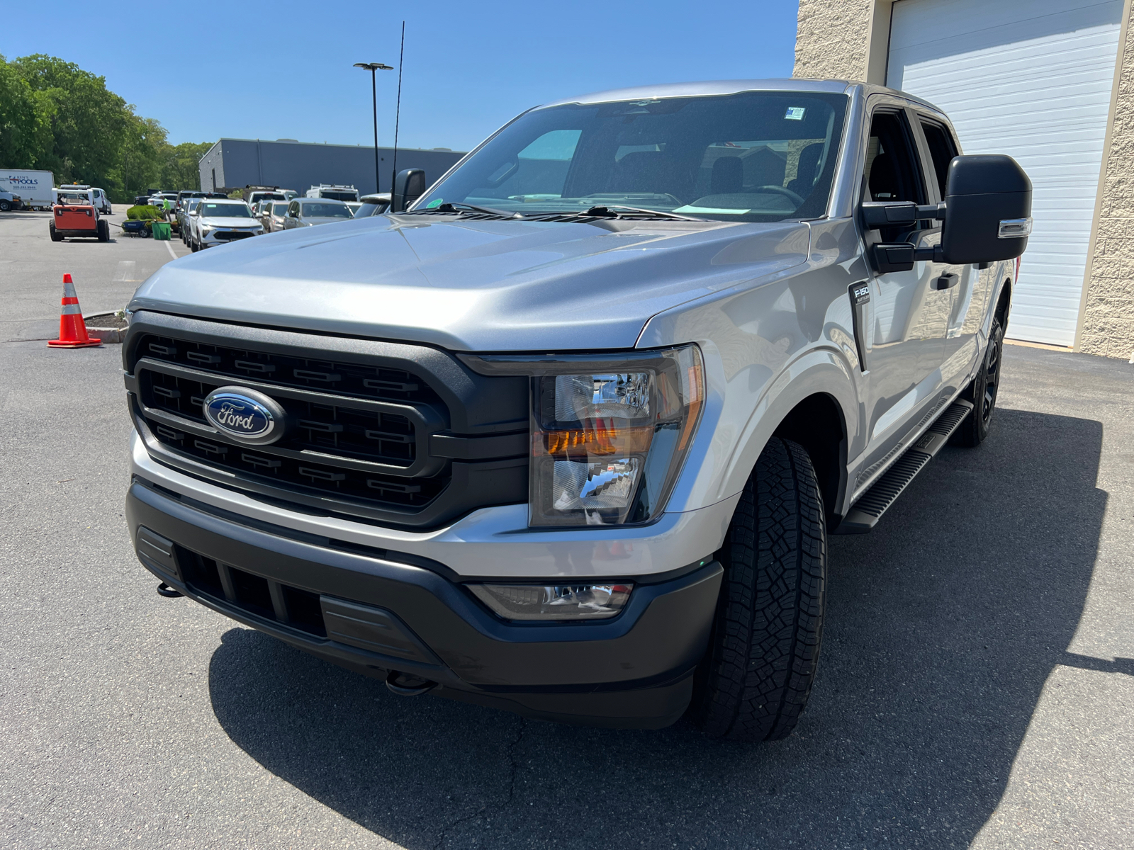 2023 Ford F-150 XL 4