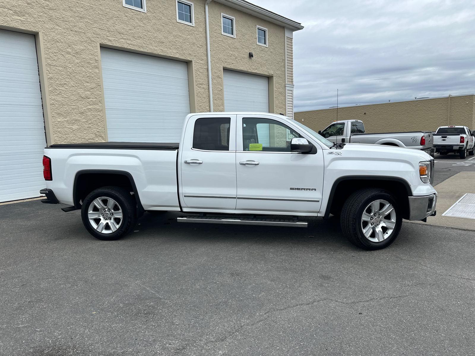 2015 GMC Sierra 1500  10