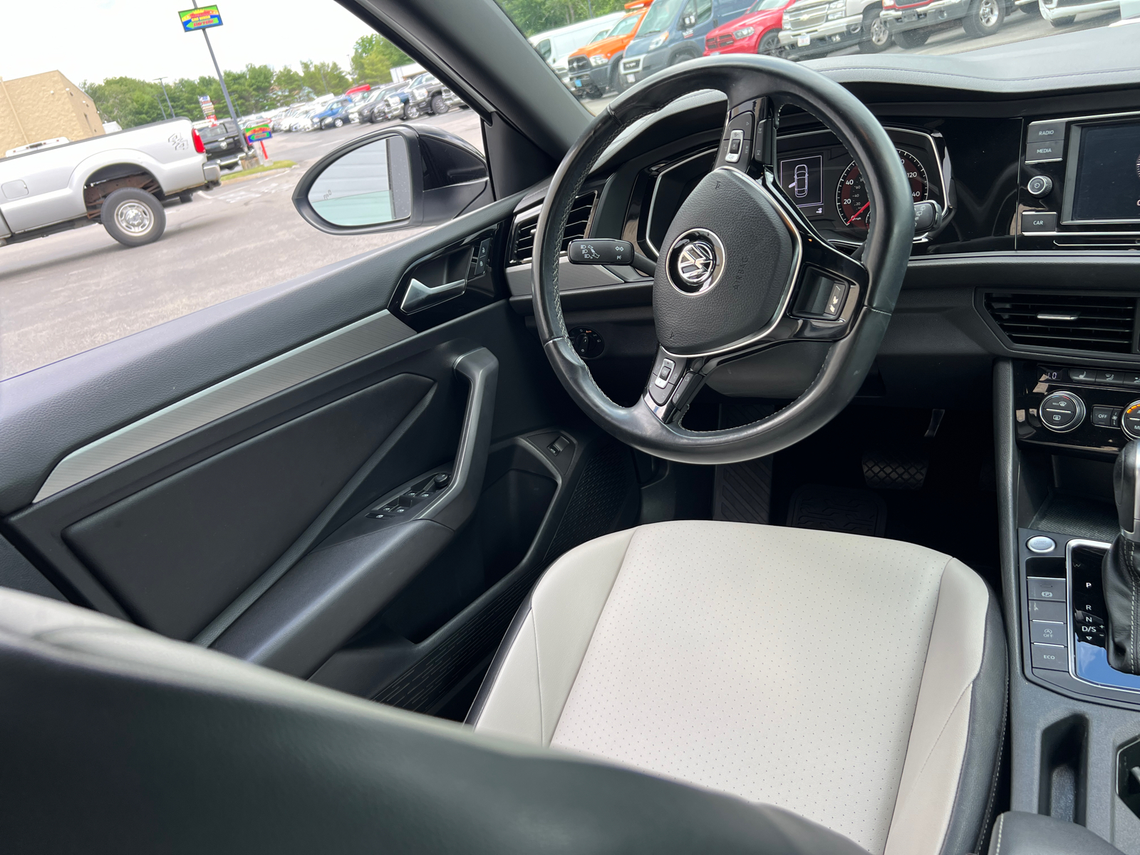 2019 Volkswagen Jetta  14