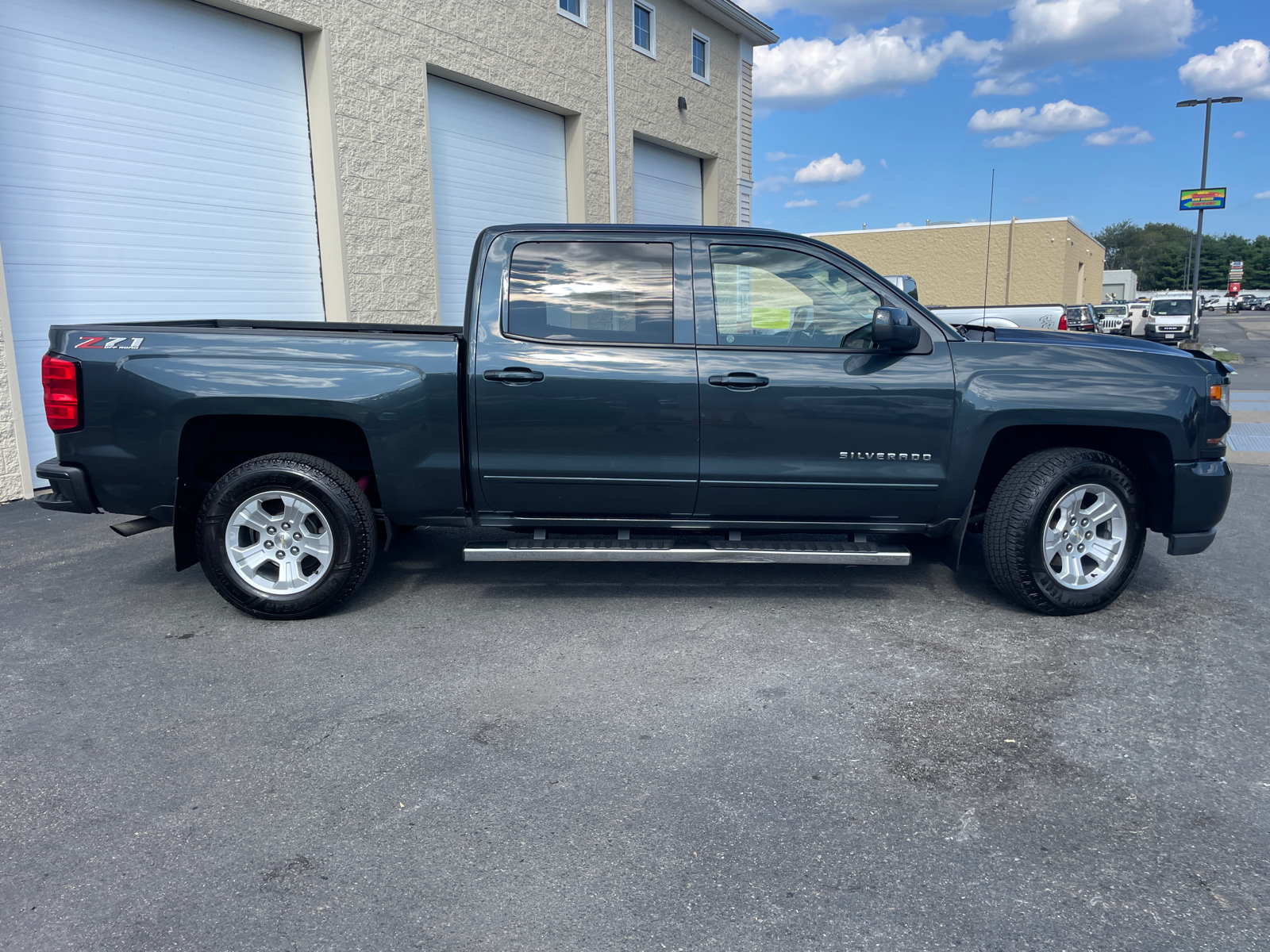 2018 Chevrolet Silverado 1500 LT 13