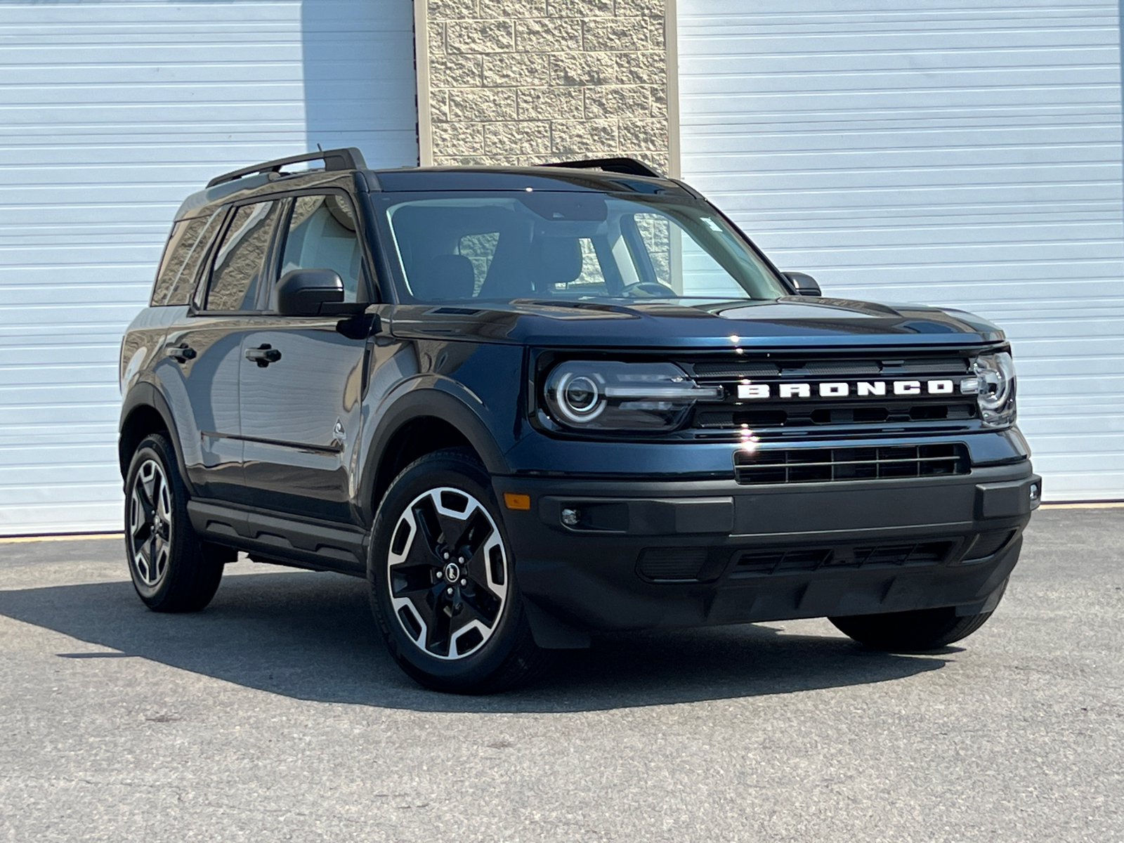 2021 Ford Bronco Sport Outer Banks 1