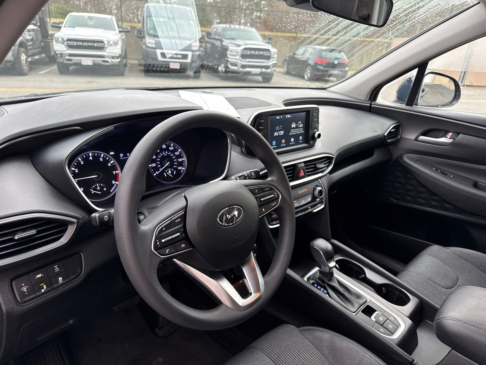 2019 Hyundai SANTA FE  24