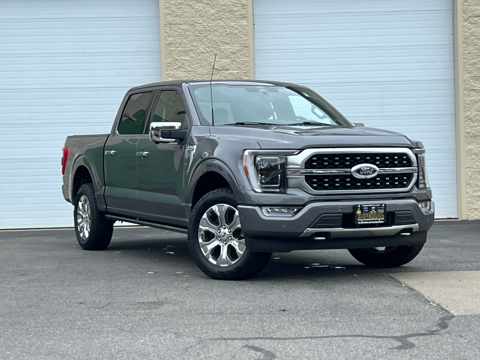 2022 Ford F-150 Platinum 2