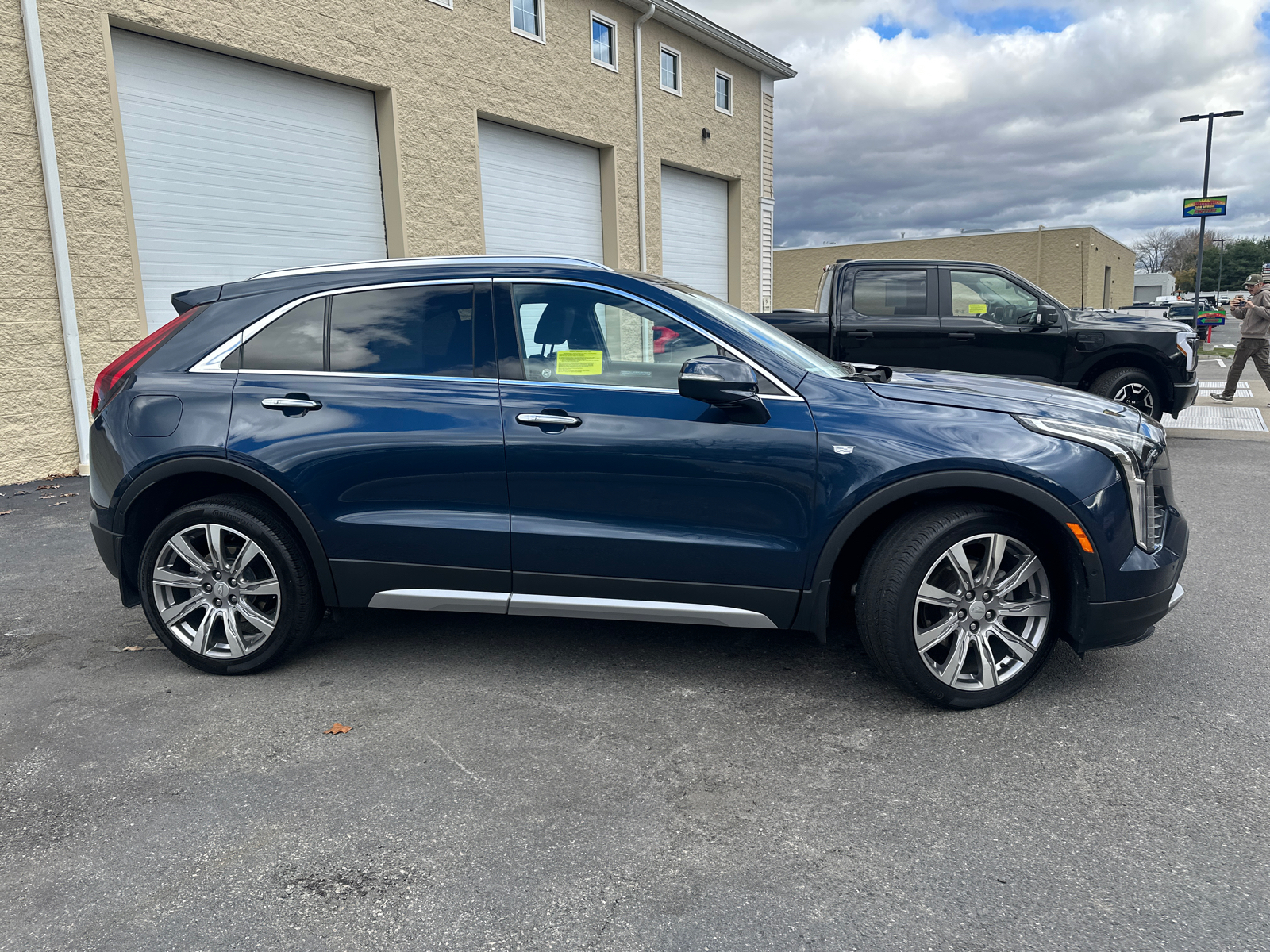 2022 Cadillac XT4 Premium Luxury 11