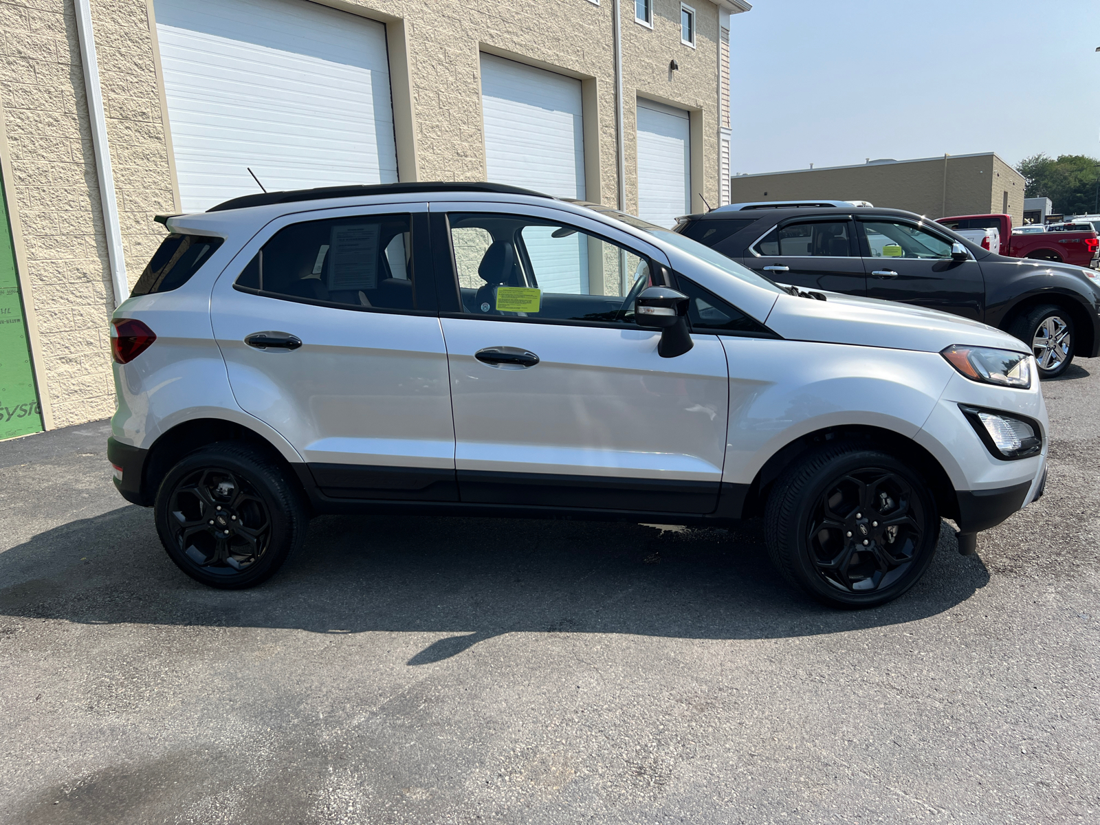 2022 Ford EcoSport SES 11