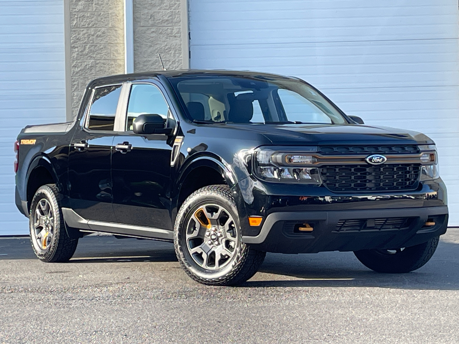 2023 Ford Maverick XLT 1