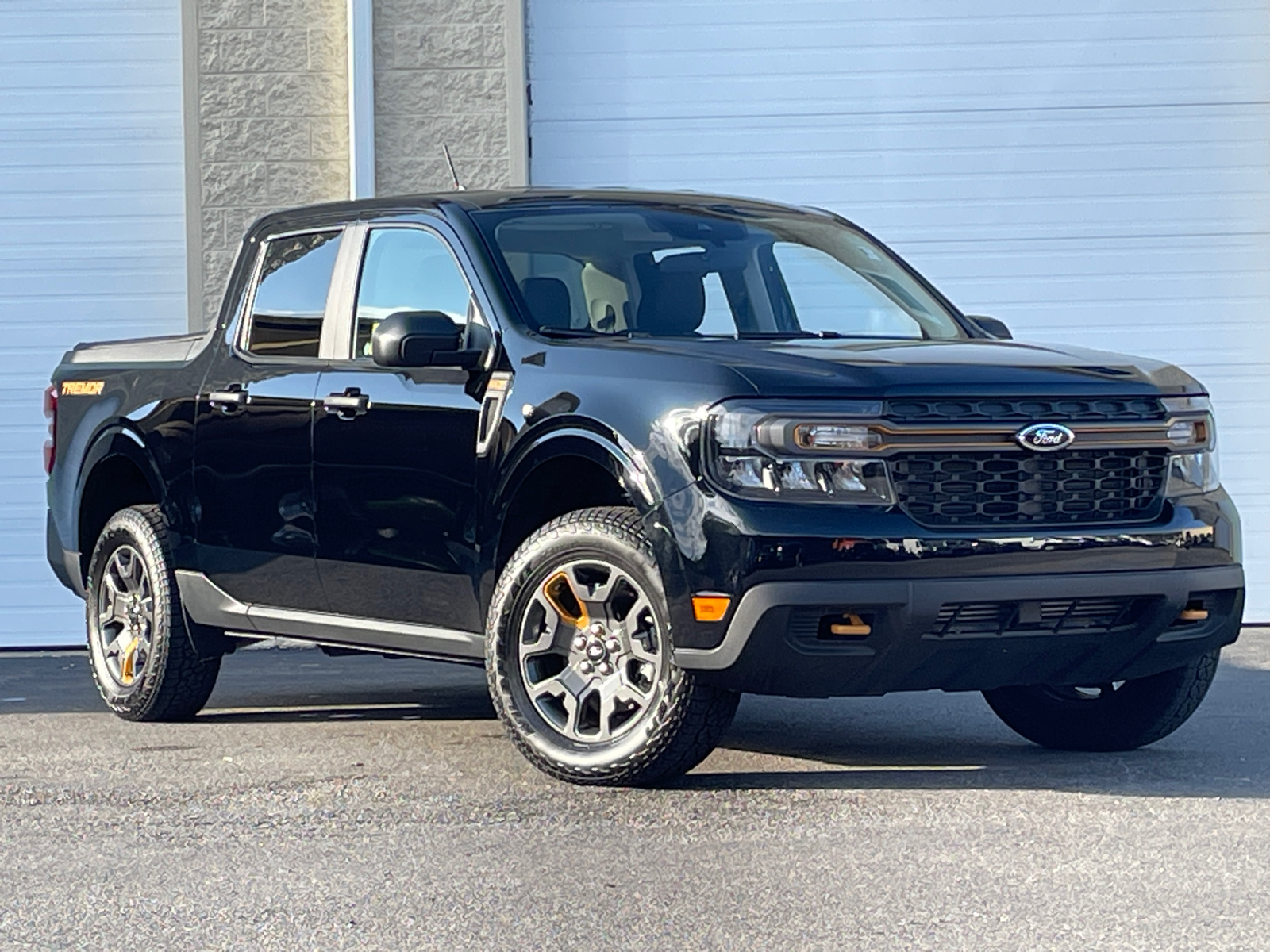 2023 Ford Maverick XLT 2