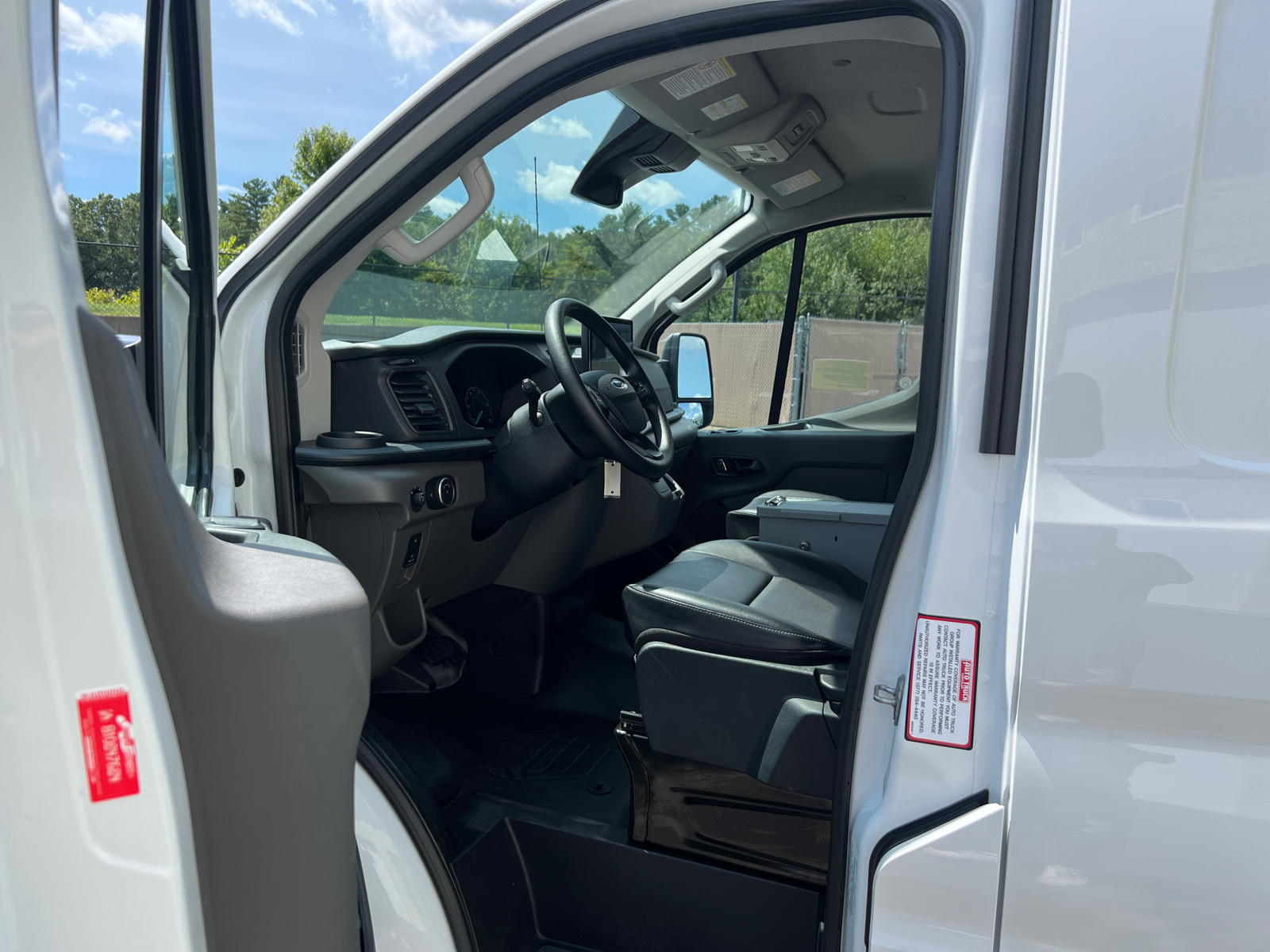 2023 Ford E-Transit-350 Base 25