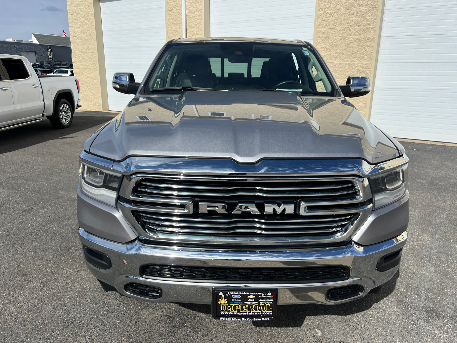 2022 Ram 1500 Laramie 3