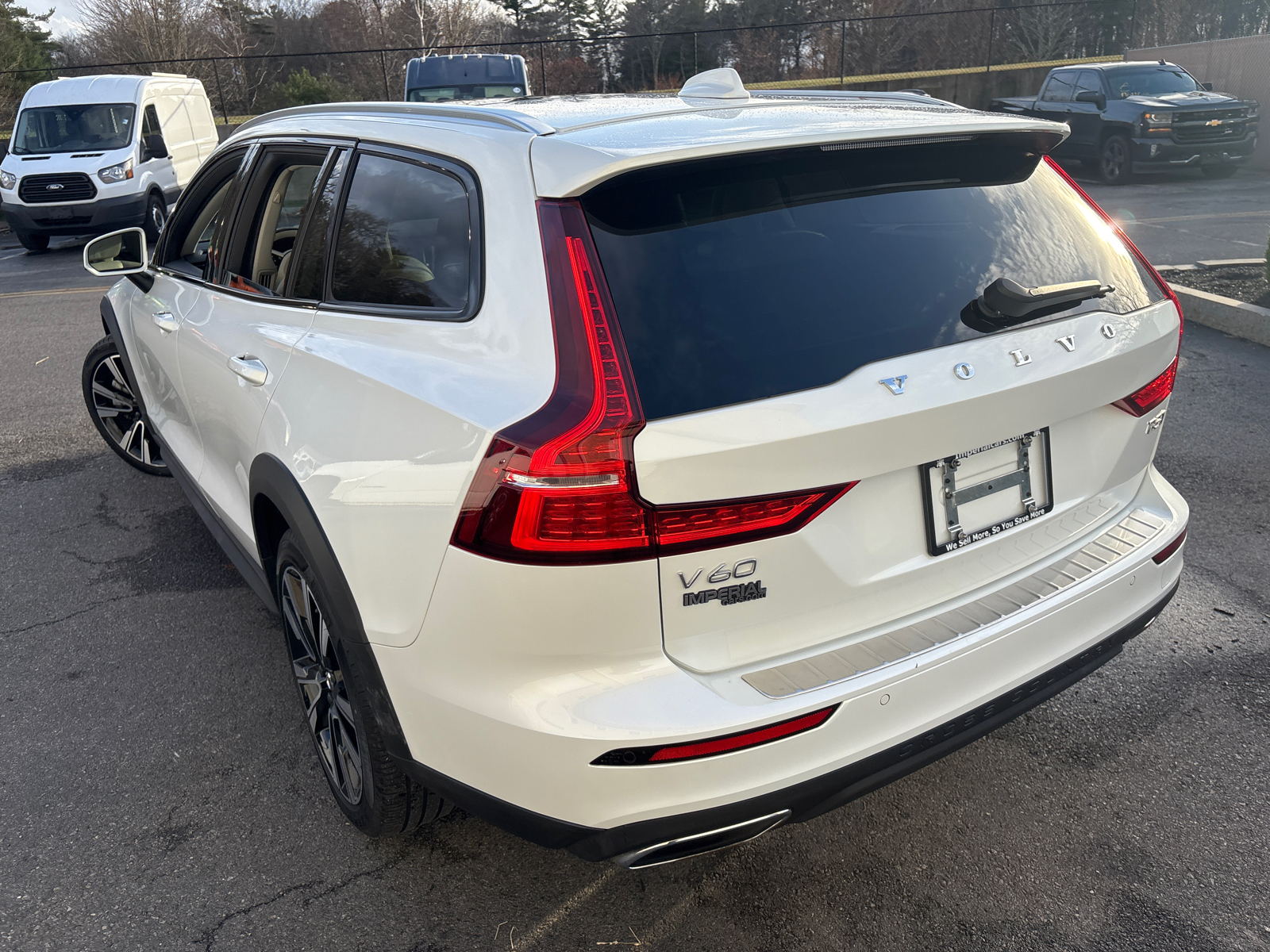 2022 Volvo V60 Cross Country T5 7