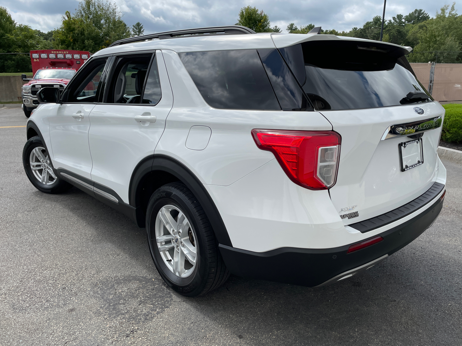 2021 Ford Explorer XLT 8