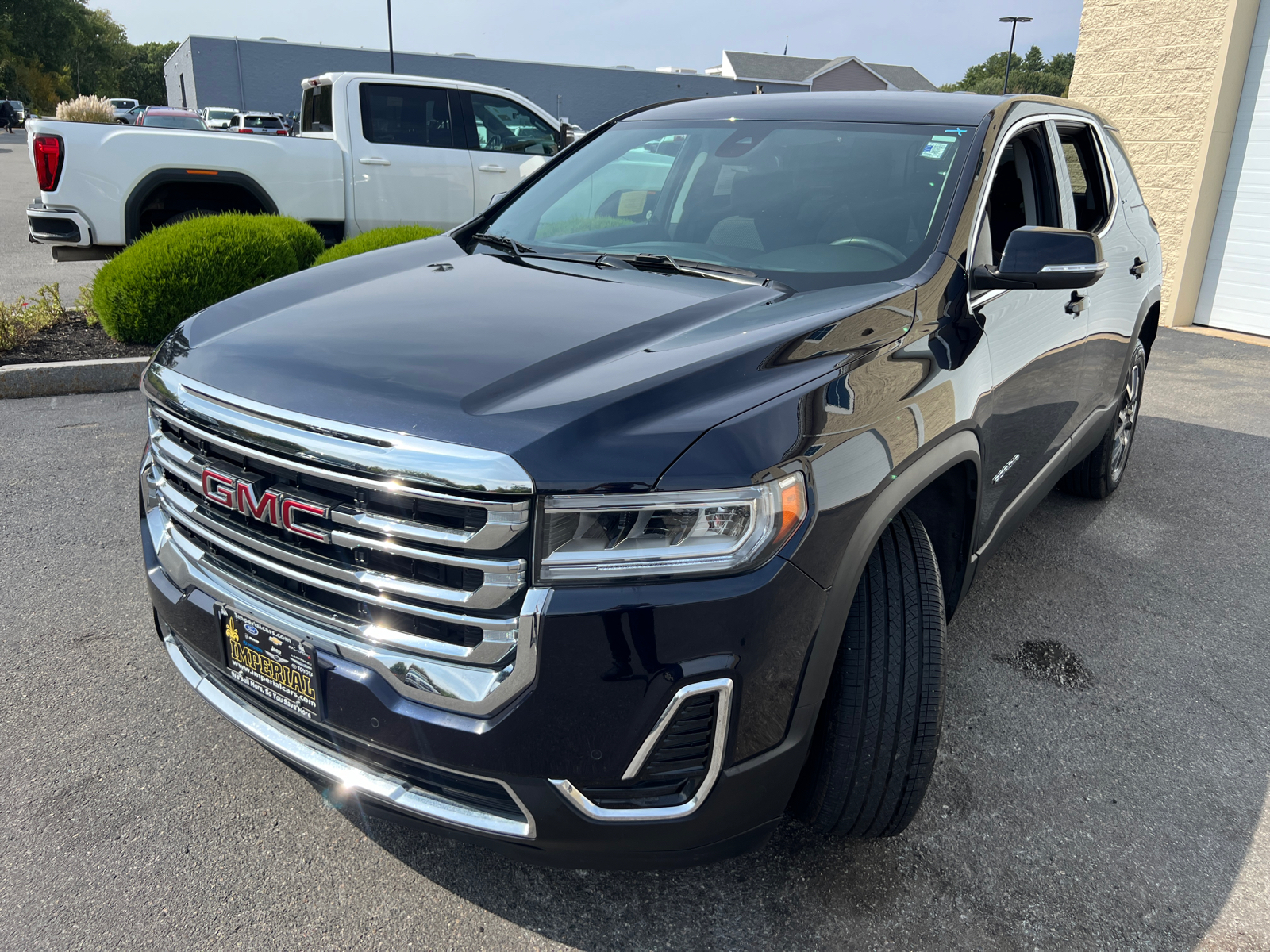 2022 GMC Acadia SLE 4