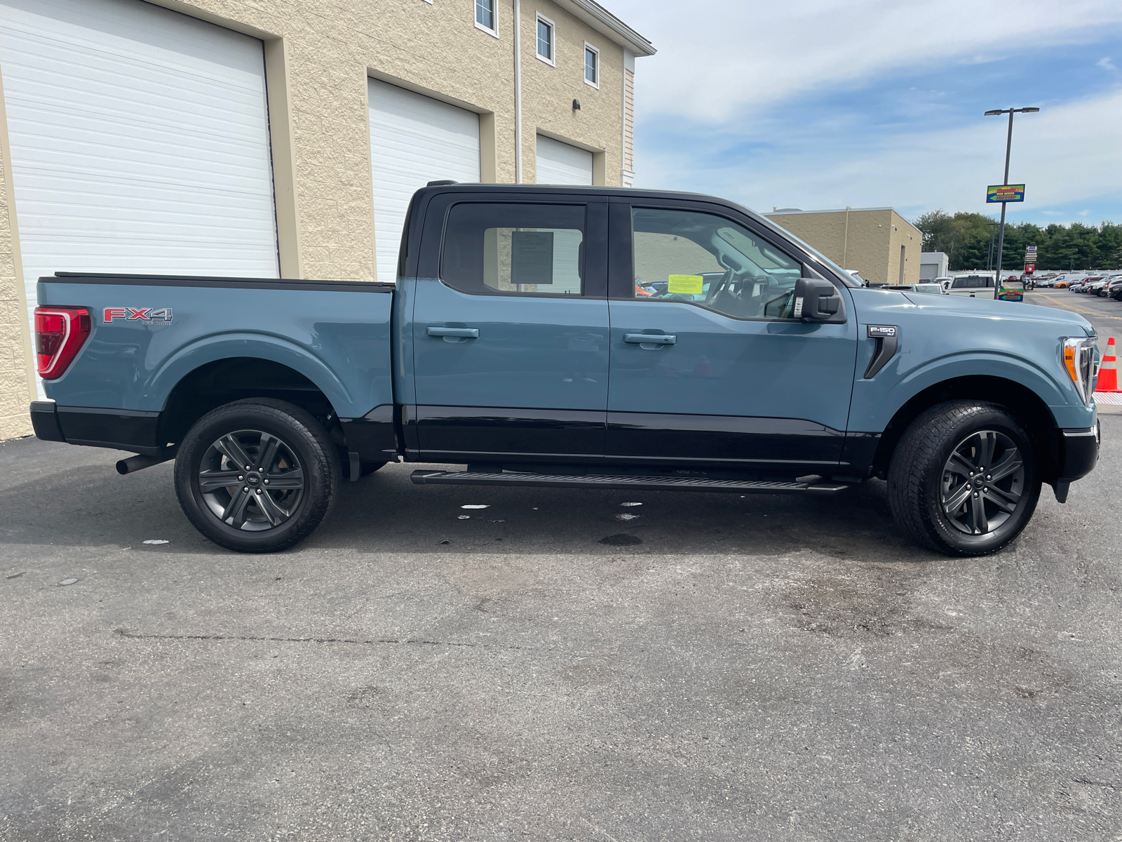 2023 Ford F-150 XLT 14