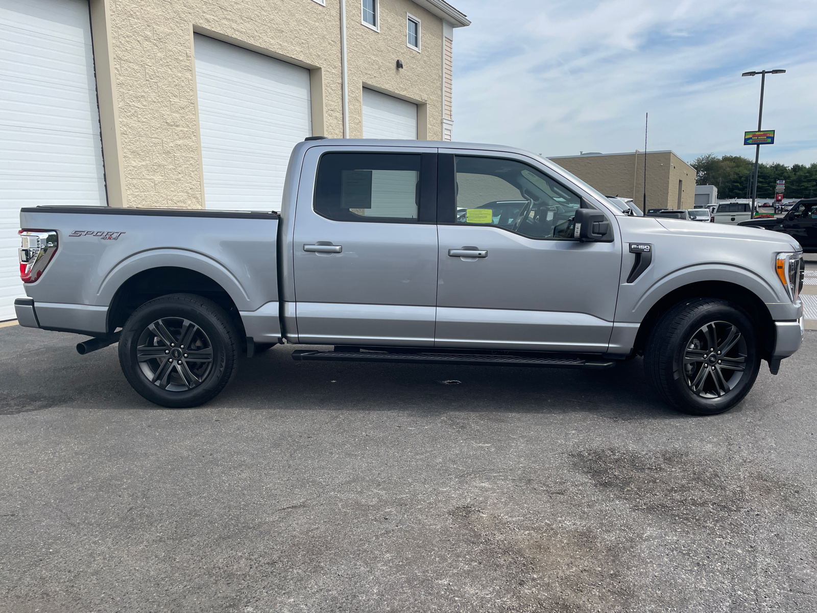 2021 Ford F-150 XLT 14