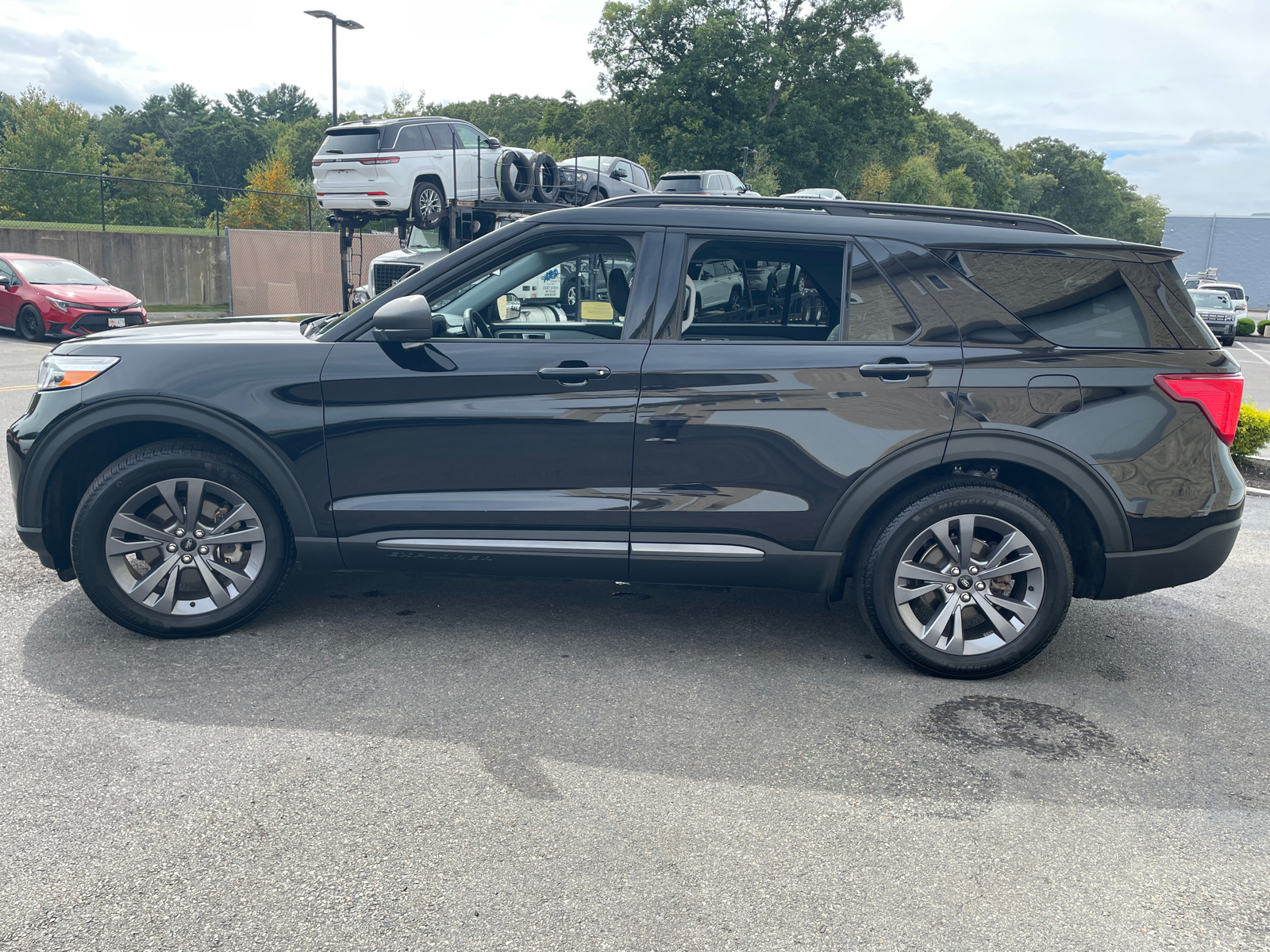 2021 Ford Explorer XLT 5