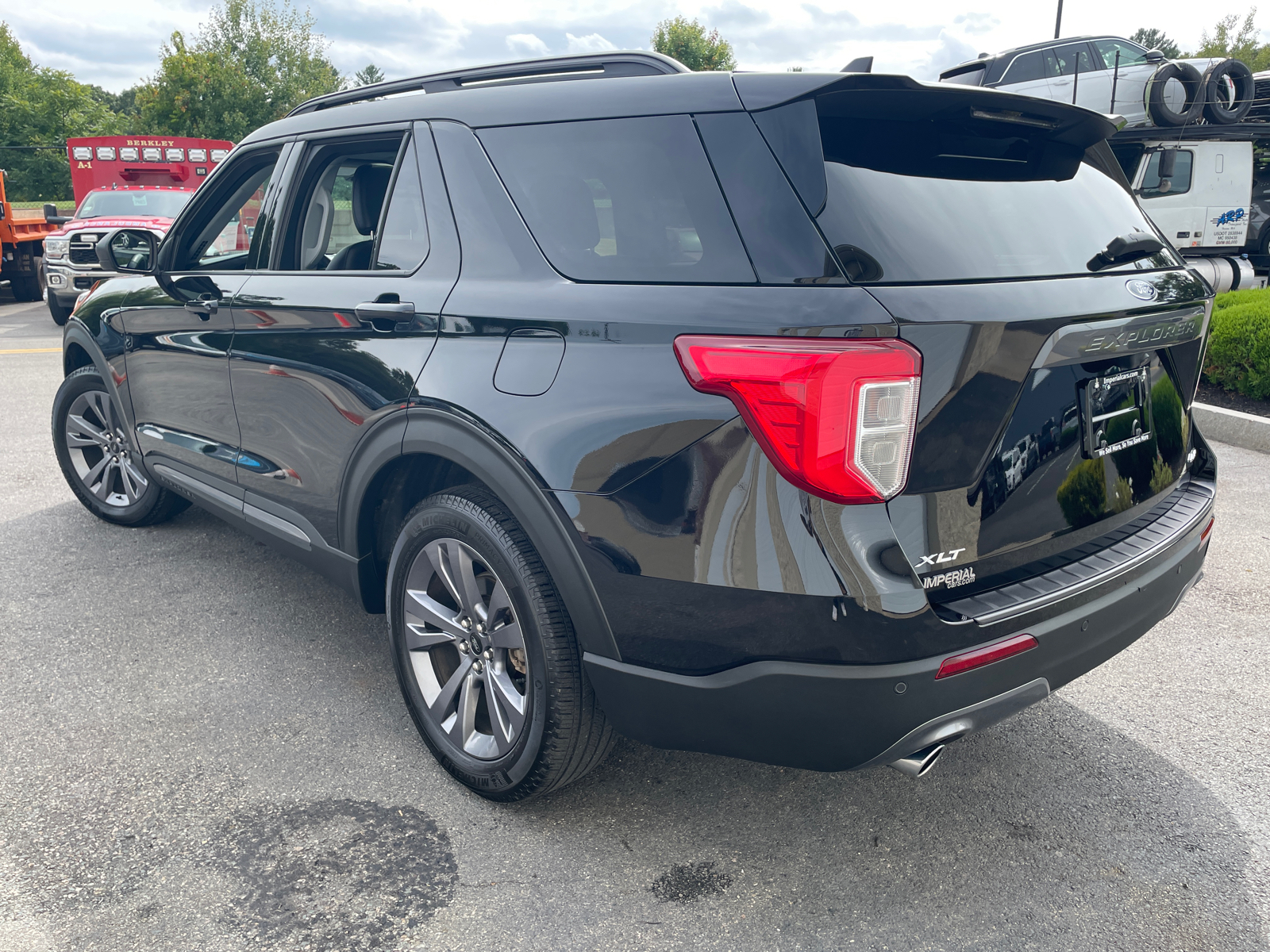 2021 Ford Explorer XLT 8