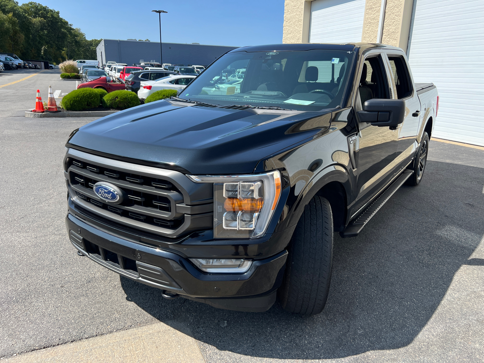 2021 Ford F-150 XLT 4