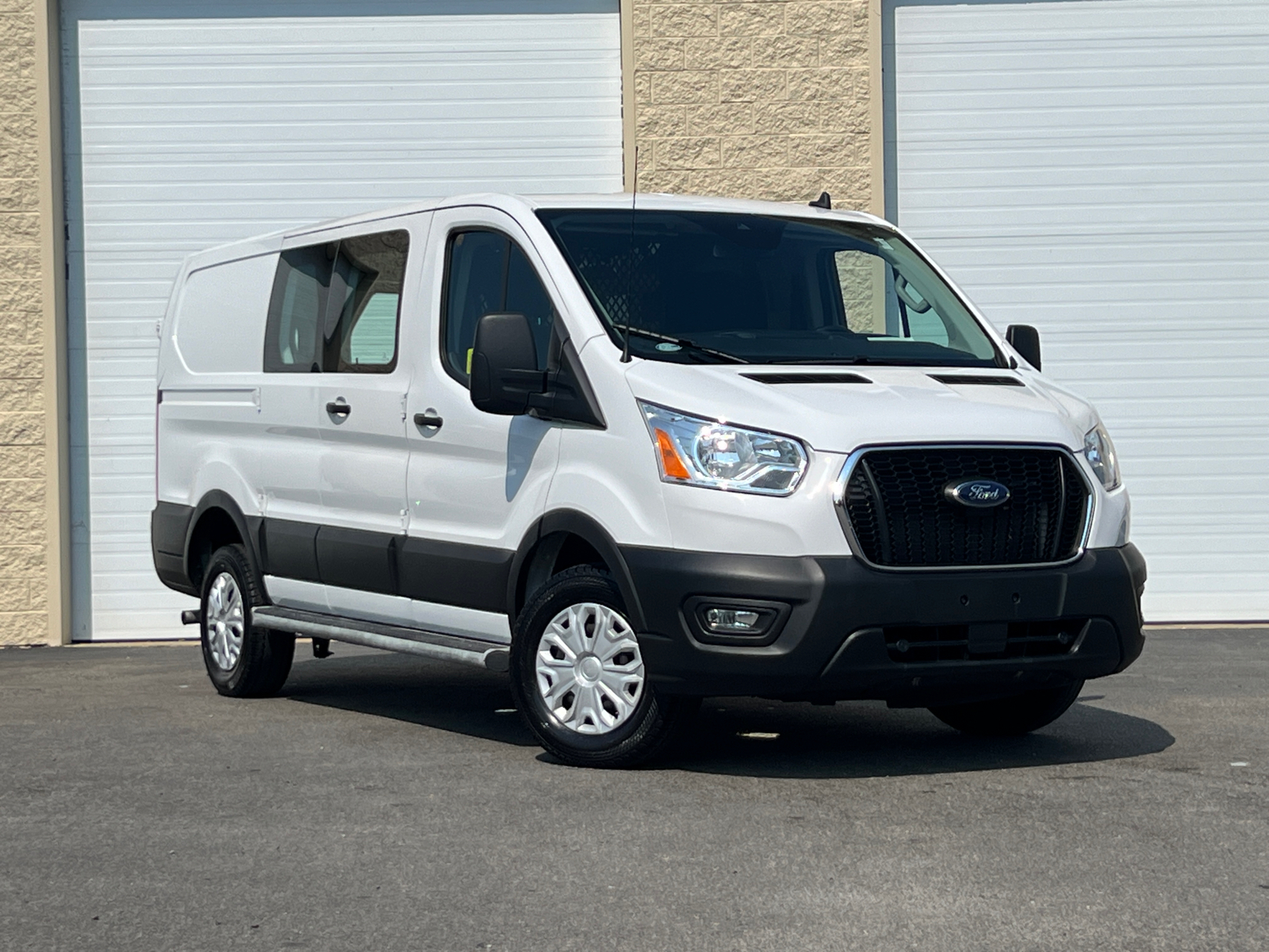 2022 Ford Transit-250 Base 1