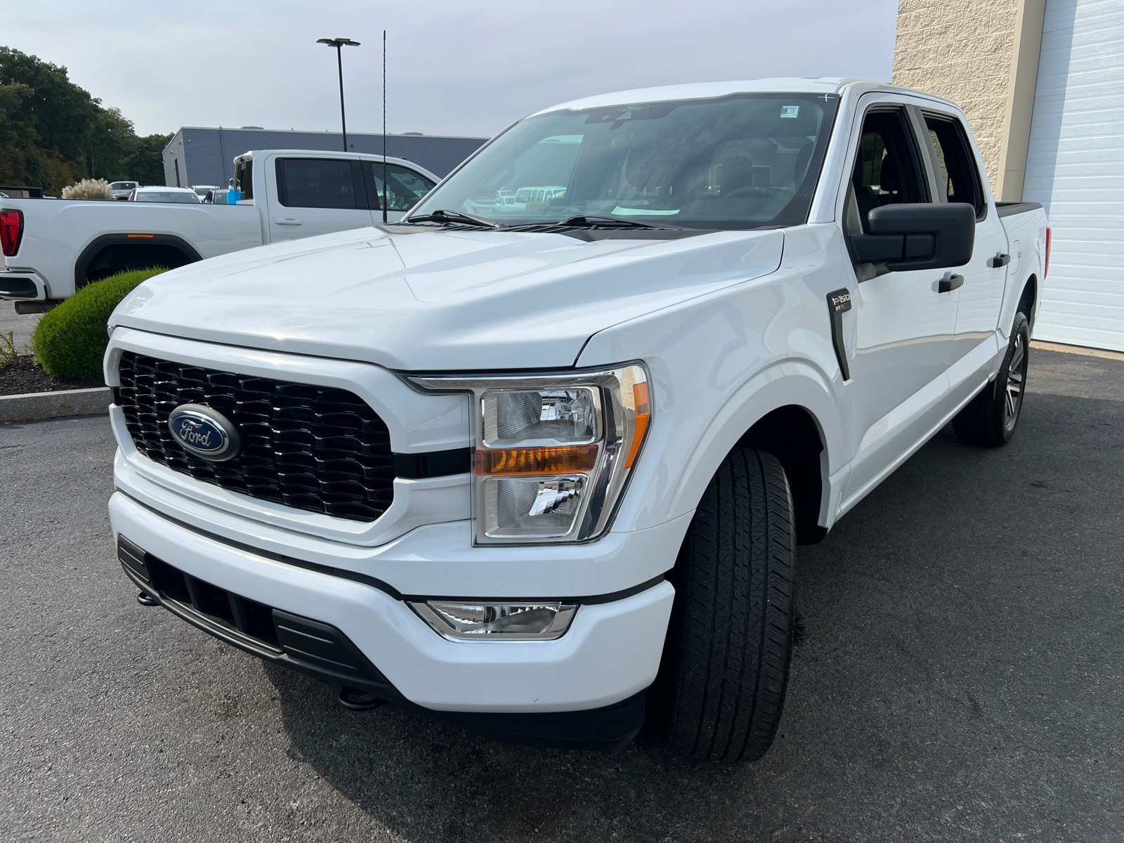 2021 Ford F-150 XL 4