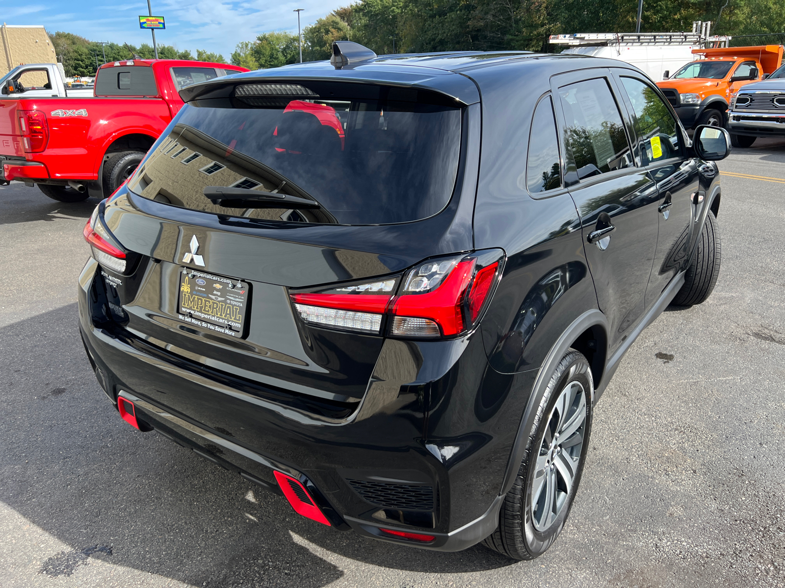 2024 Mitsubishi Outlander Sport 2.0 ES 10