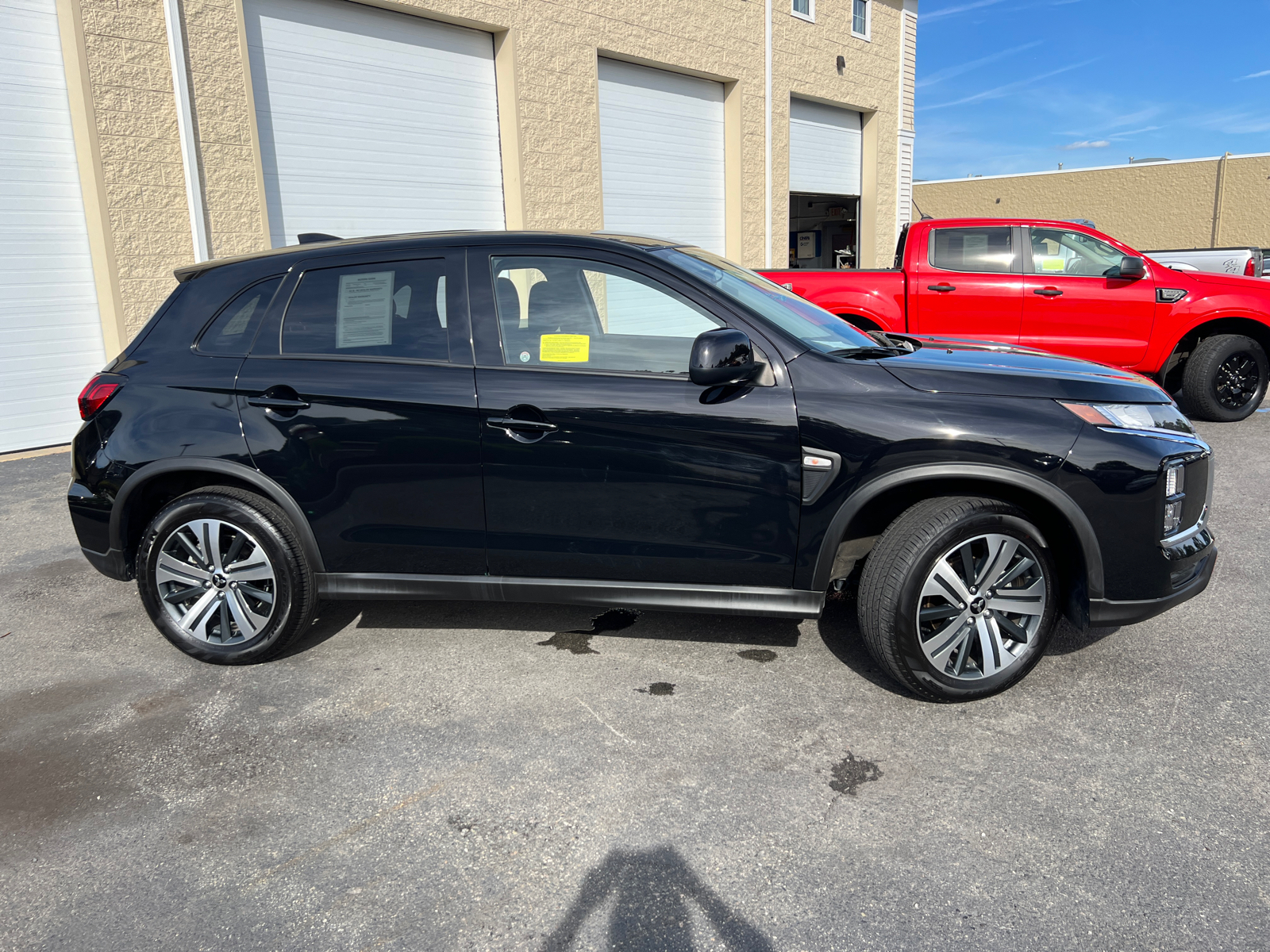 2024 Mitsubishi Outlander Sport 2.0 ES 11