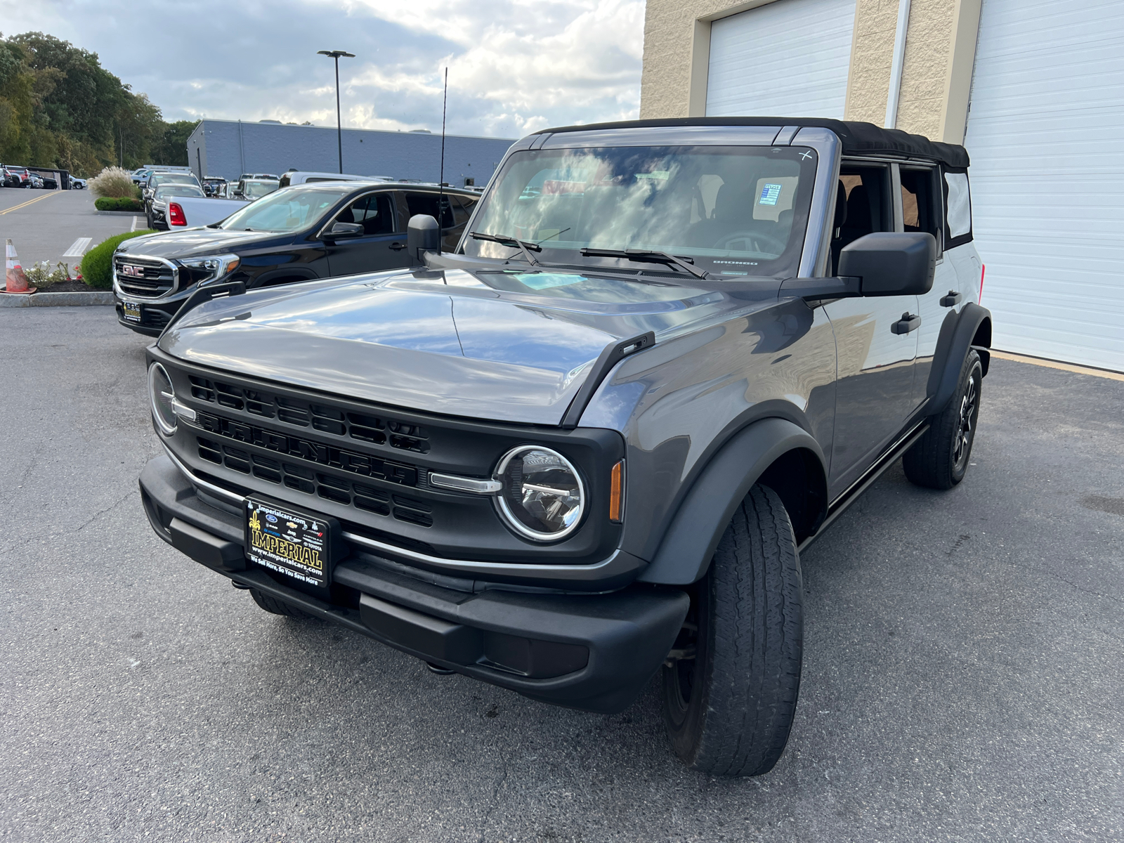 2022 Ford Bronco Base 4