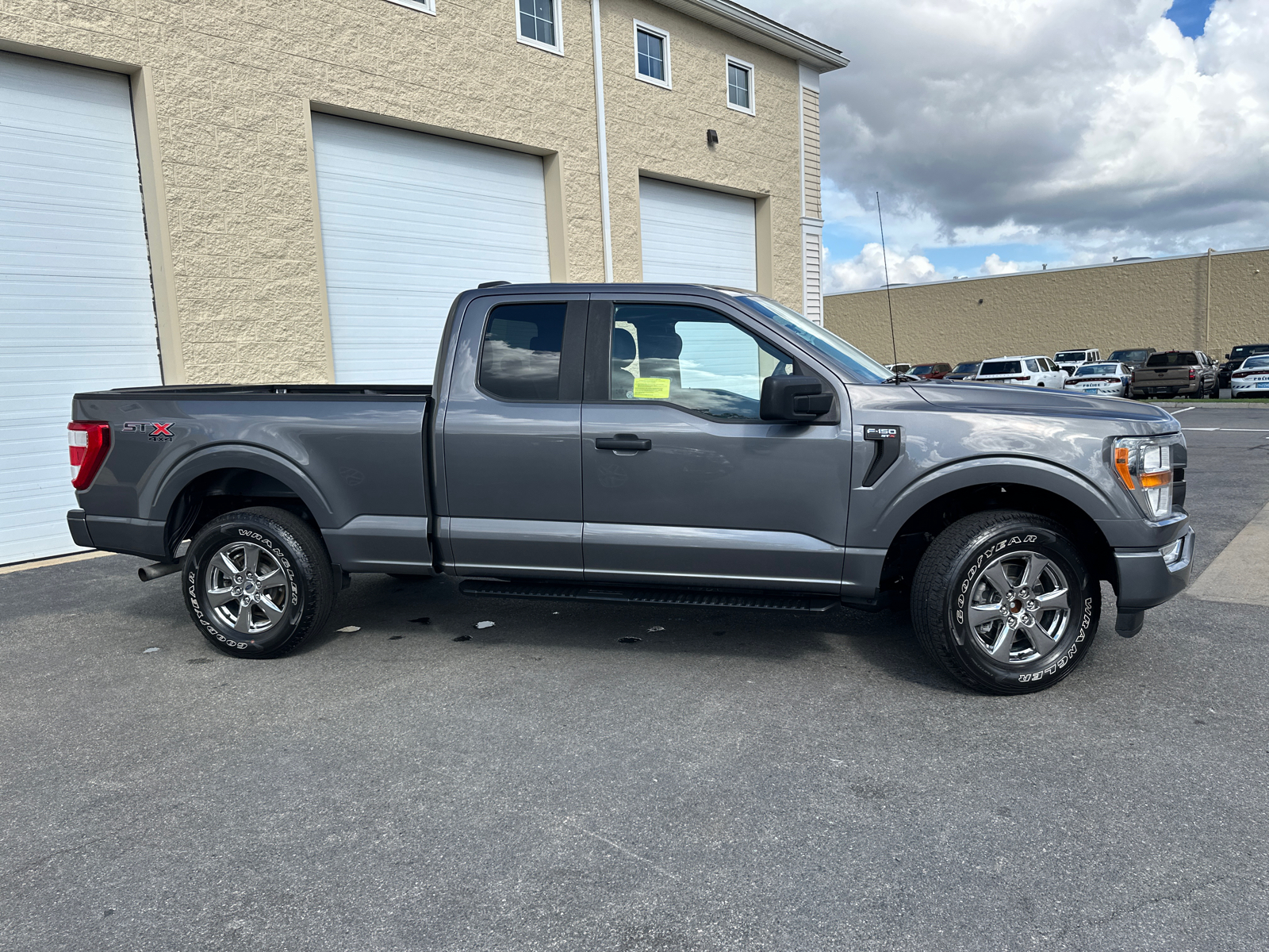 2021 Ford F-150 XL 12