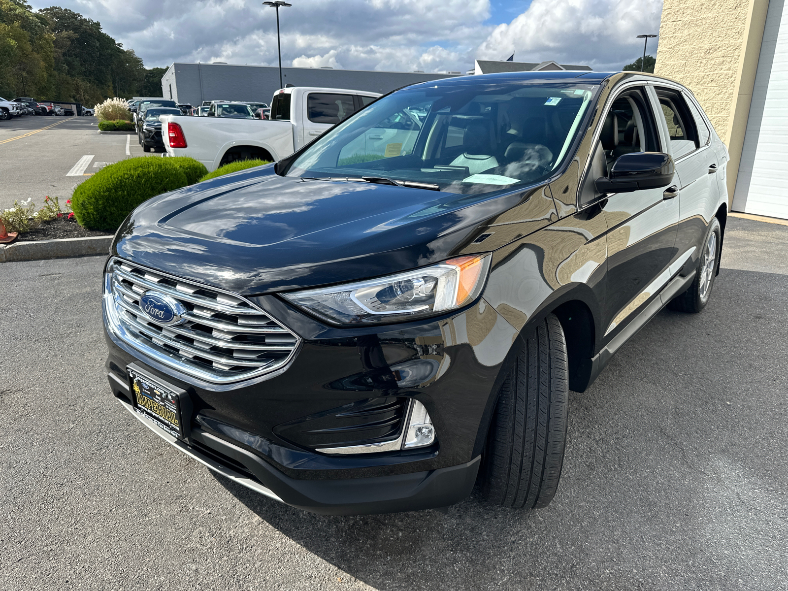 2021 Ford Edge SEL 4