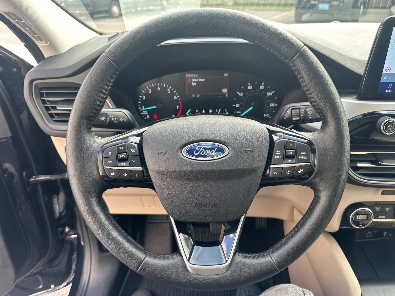 2021 Ford Escape SE 23