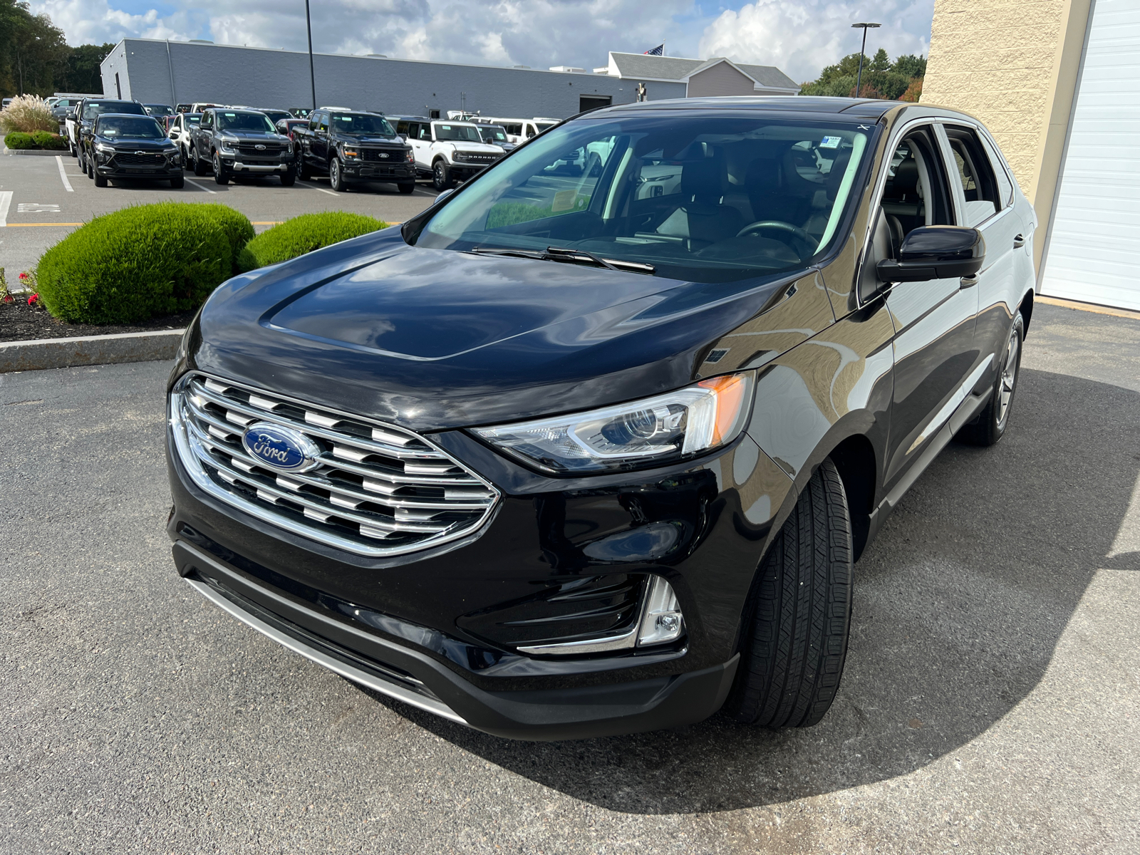 2021 Ford Edge SEL 4