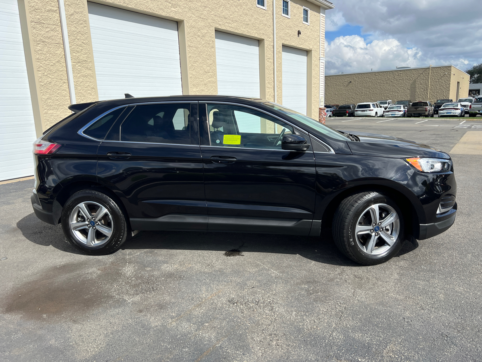 2021 Ford Edge SEL 11