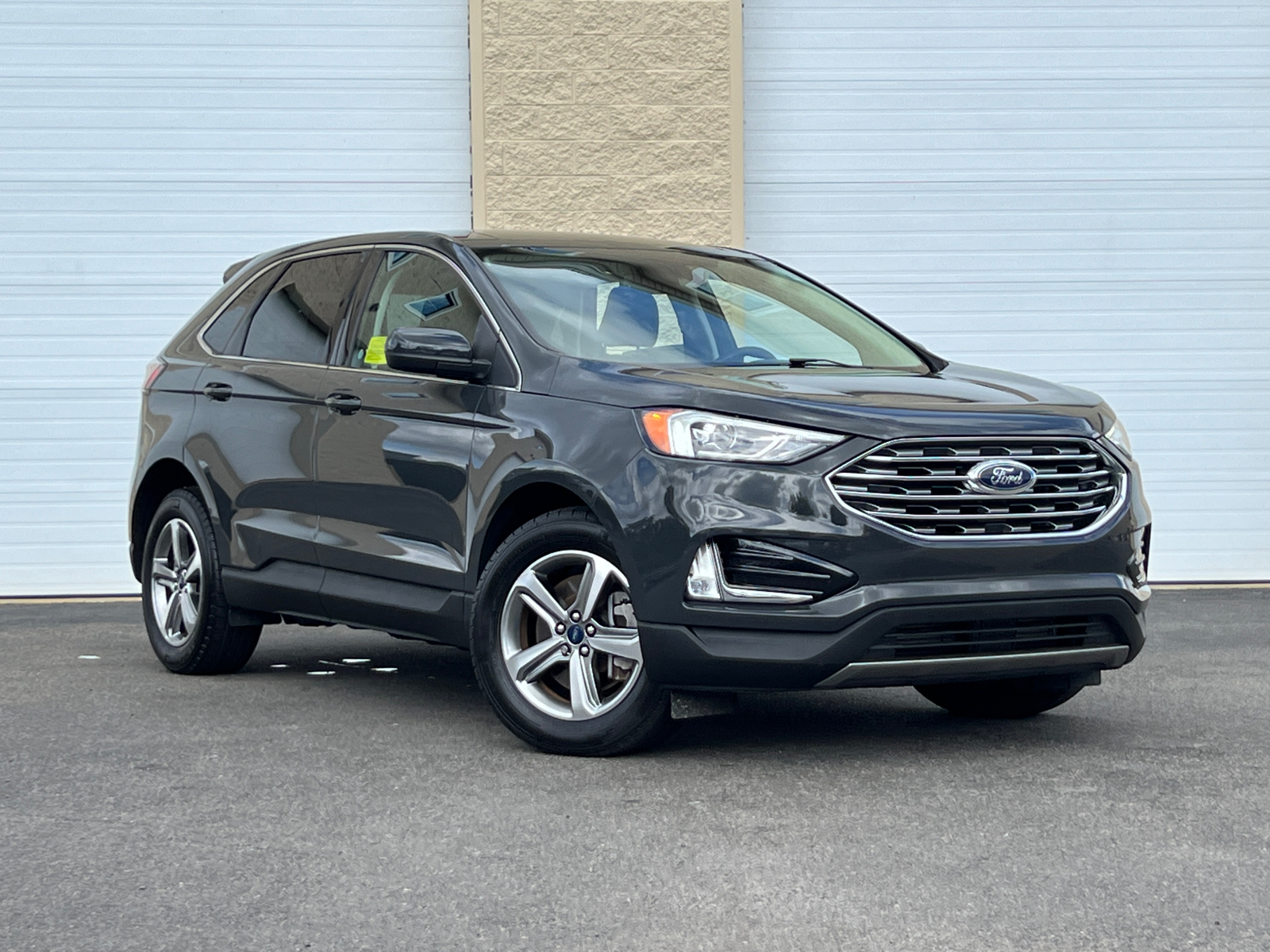 2021 Ford Edge SEL 2