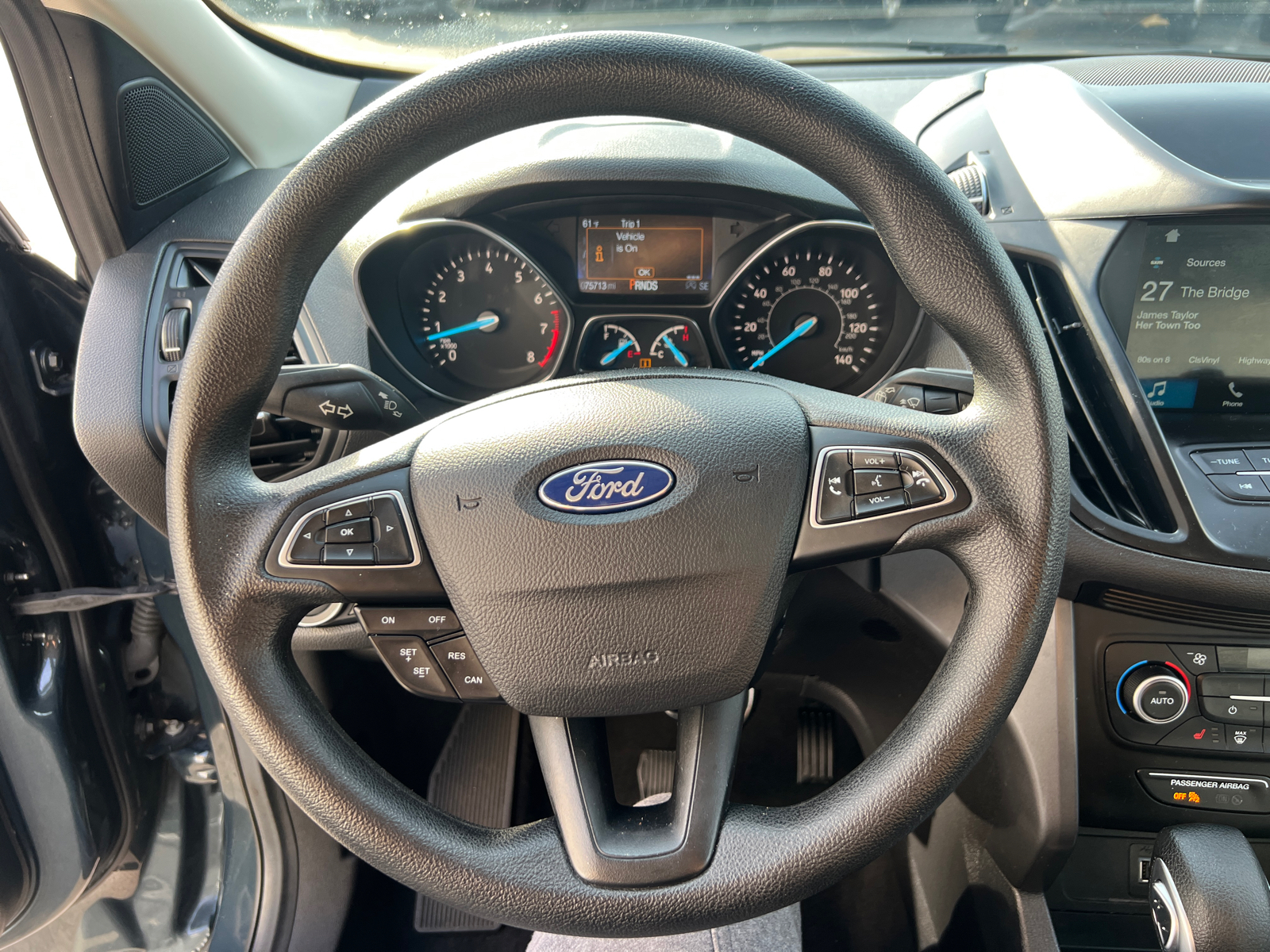 2019 Ford Escape SE 23