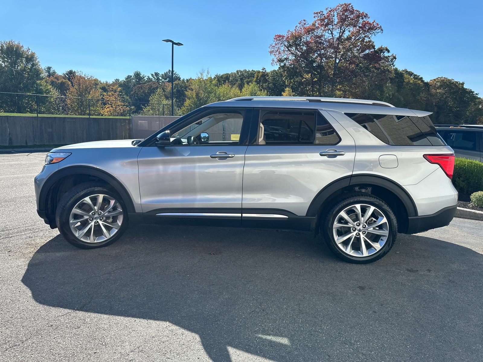 2023 Ford Explorer Platinum 5