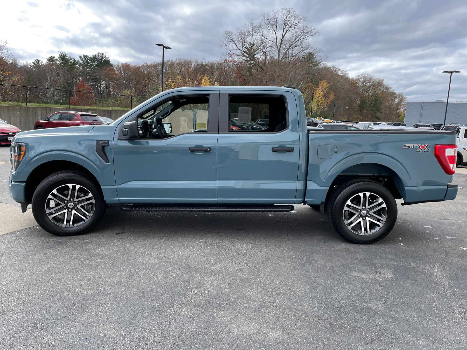 2023 Ford F-150 XL 5