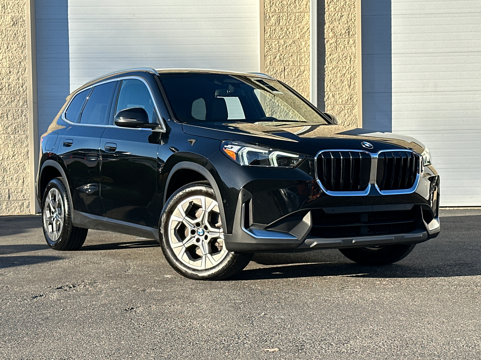 2023 BMW X1 xDrive28i 1