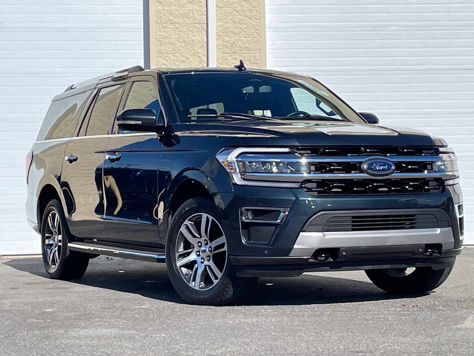 2022 Ford Expedition Max Limited 2