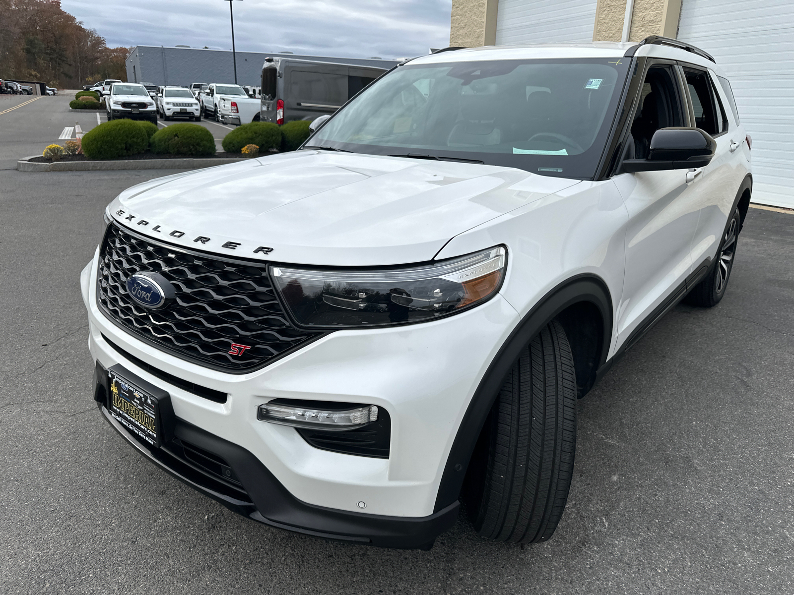 2020 Ford Explorer ST 4