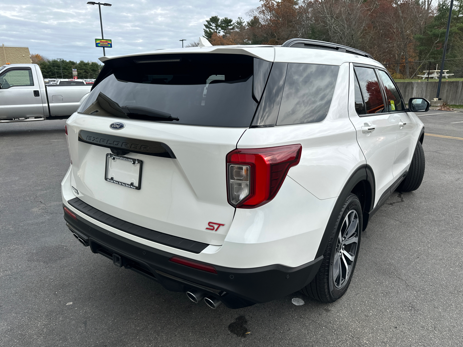 2020 Ford Explorer ST 10