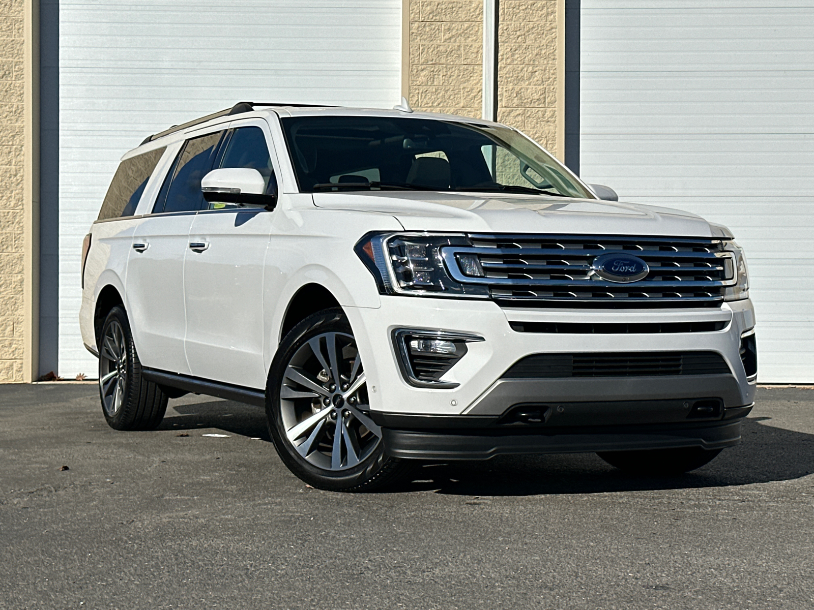 2021 Ford Expedition Max Limited 1