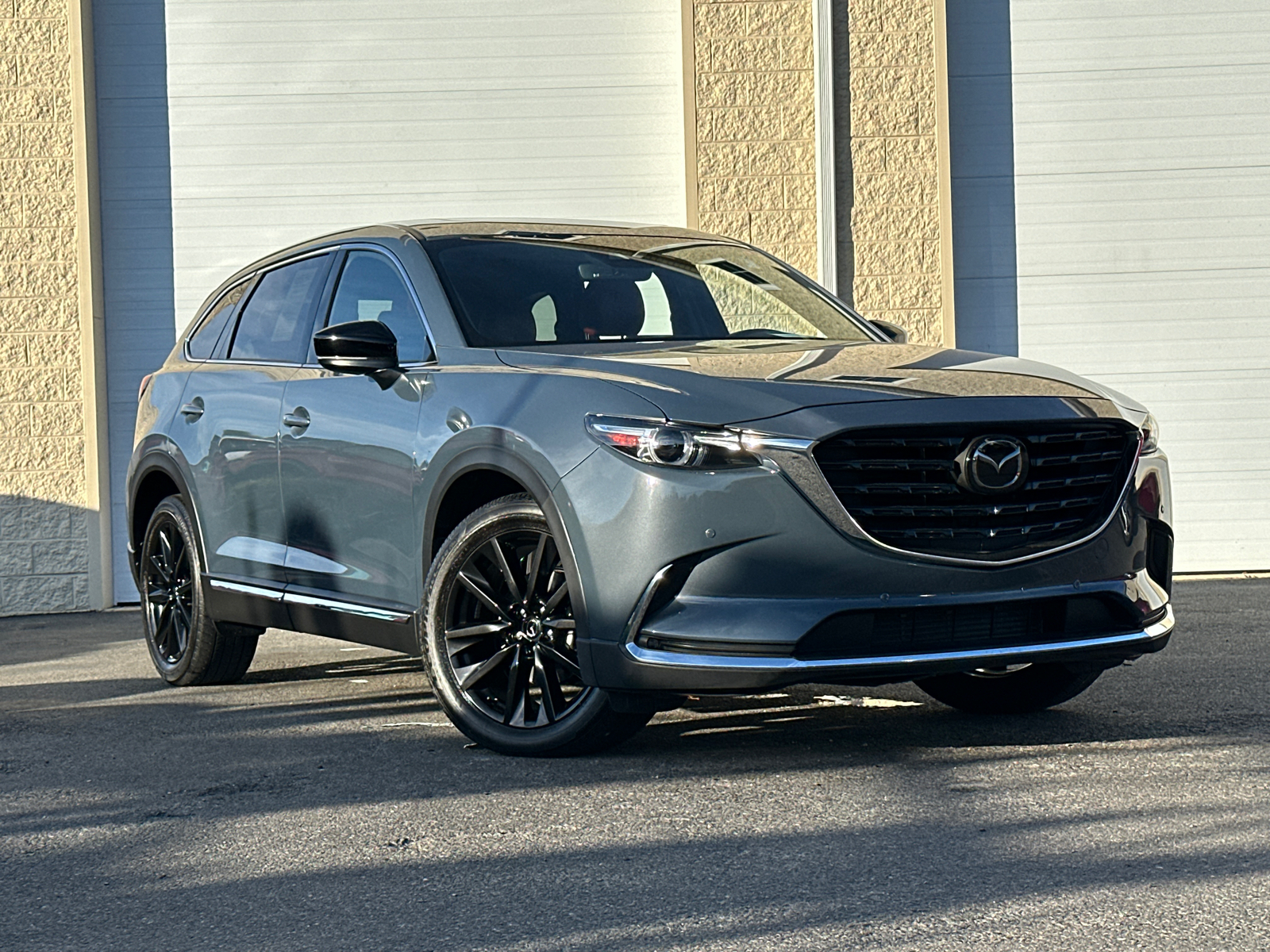 2023 Mazda CX-9 Carbon Edition 1