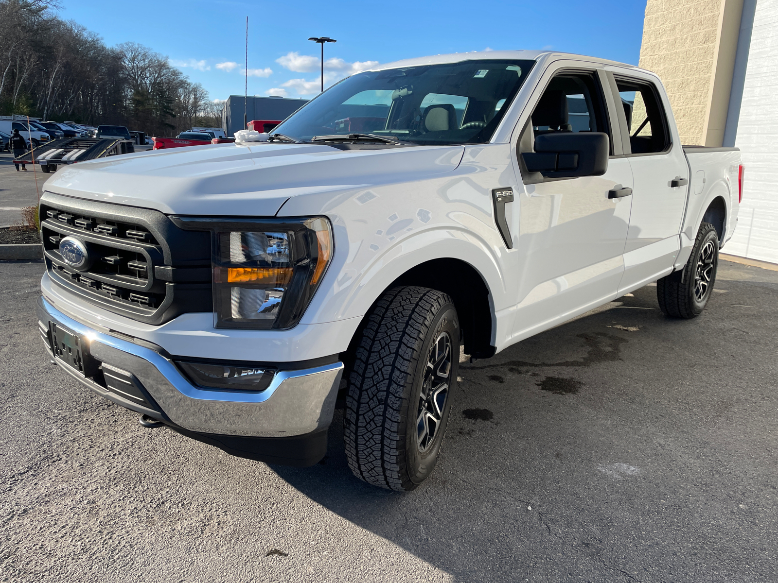 2023 Ford F-150 XL 4