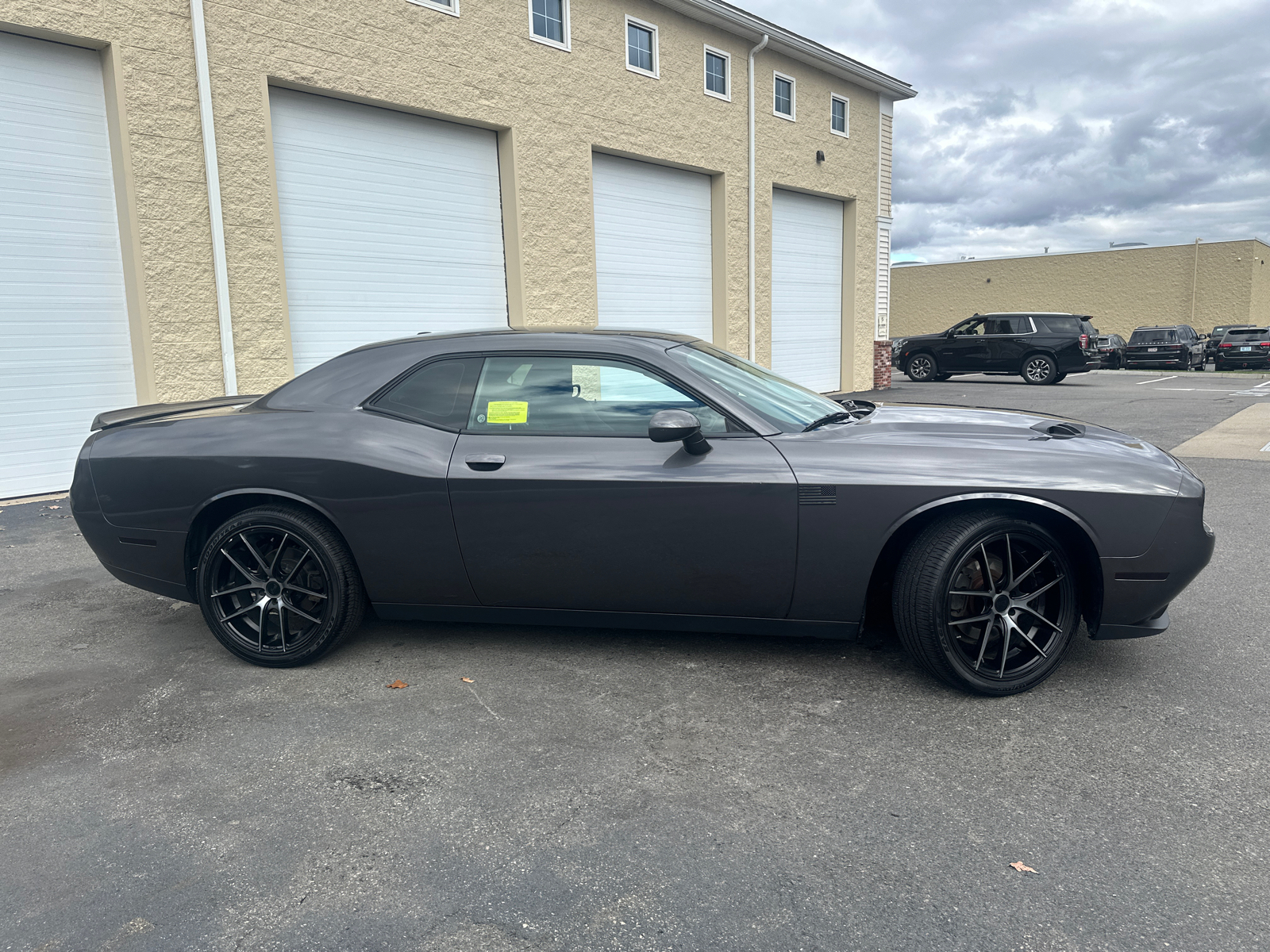 2019 Dodge Challenger SXT 11