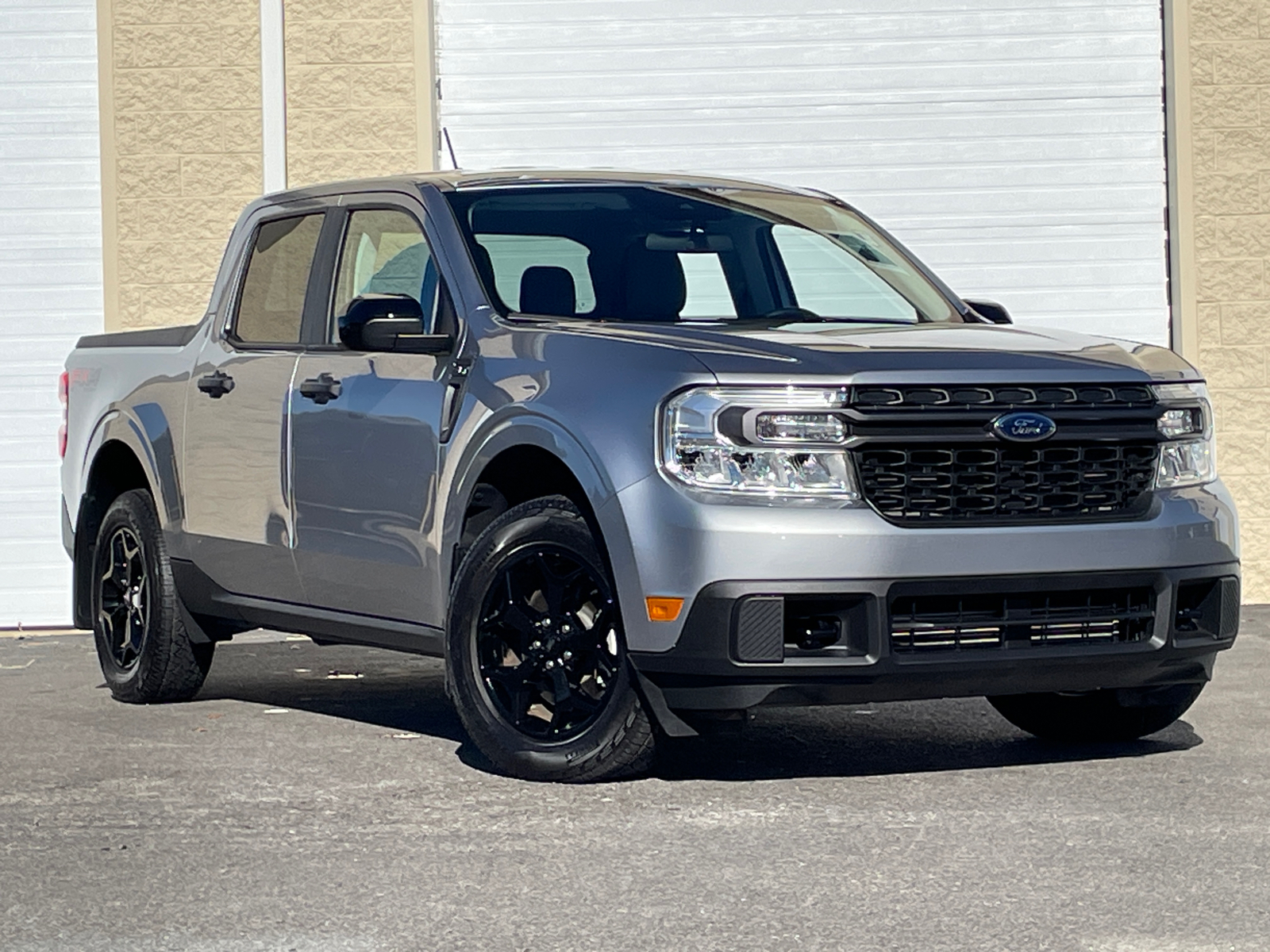 2024 Ford Maverick XLT 2