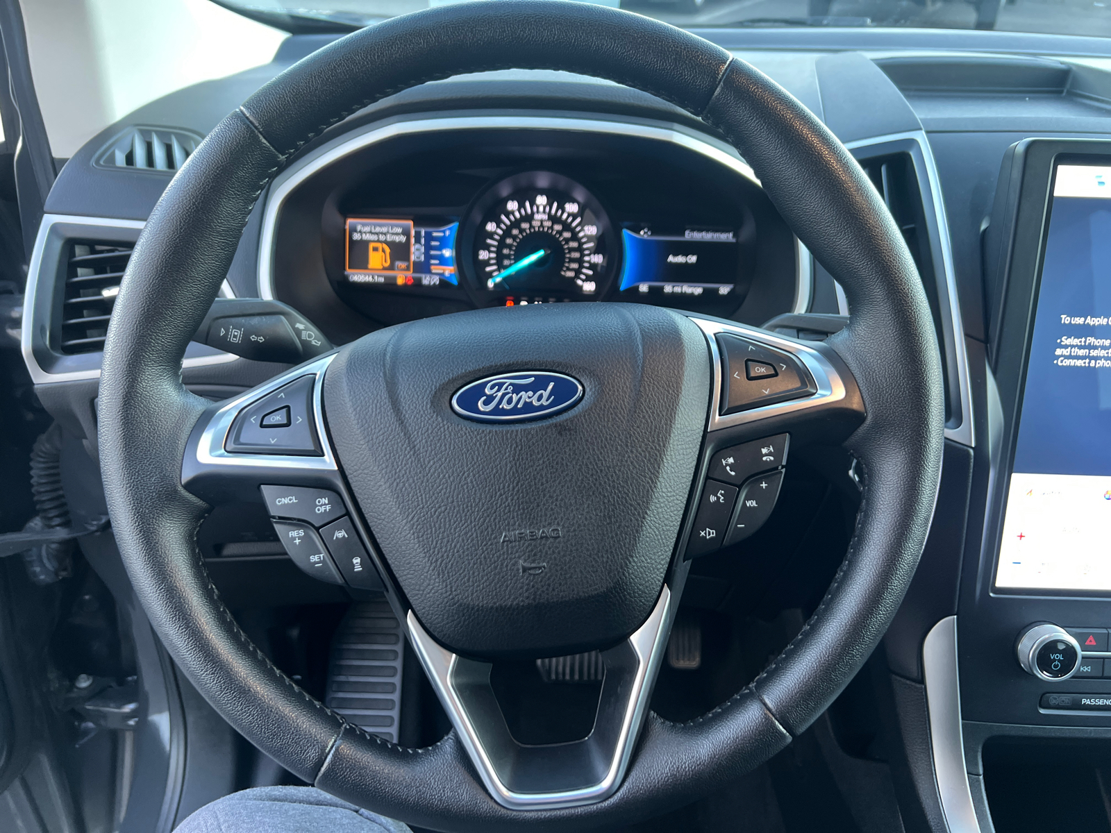 2021 Ford Edge SEL 22