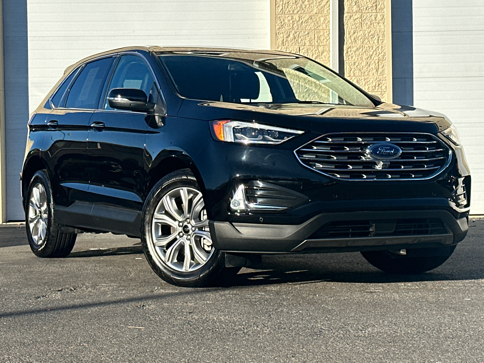 2024 Ford Edge Titanium 2